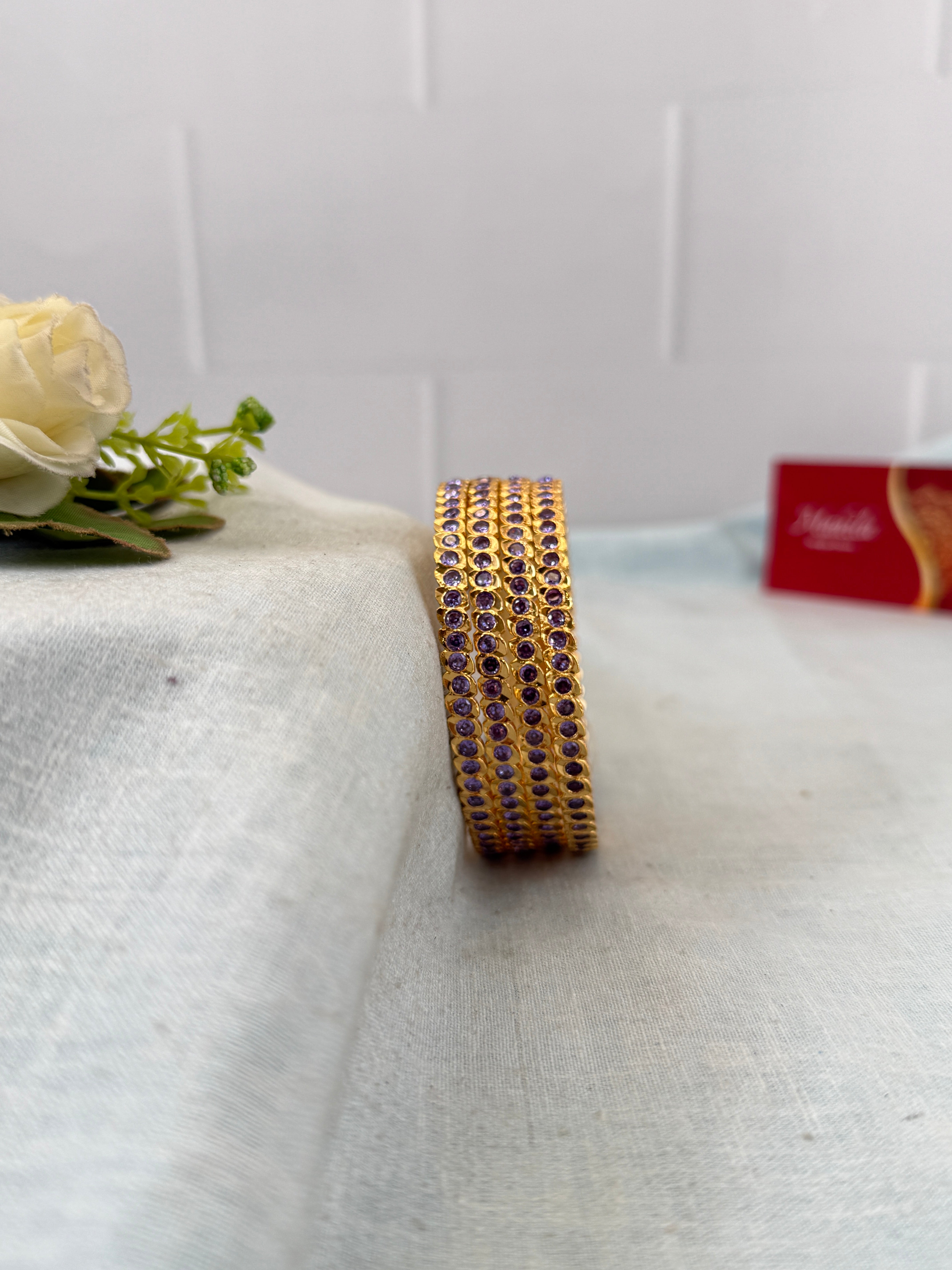 Luxurious Nayana Antique Stone Bangles 7225