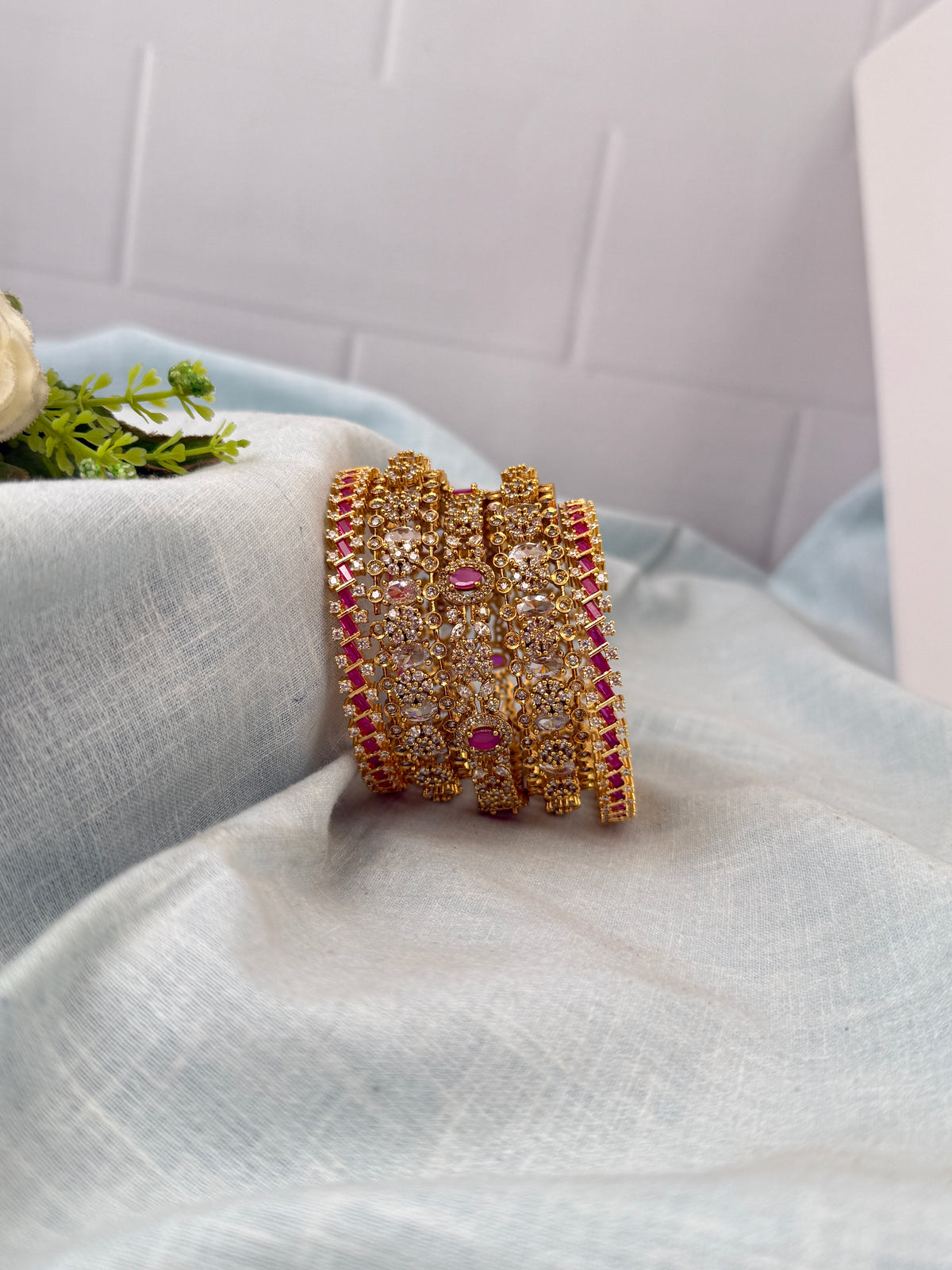 Luxurious Ruby Gold Stone Bangle Set 0004