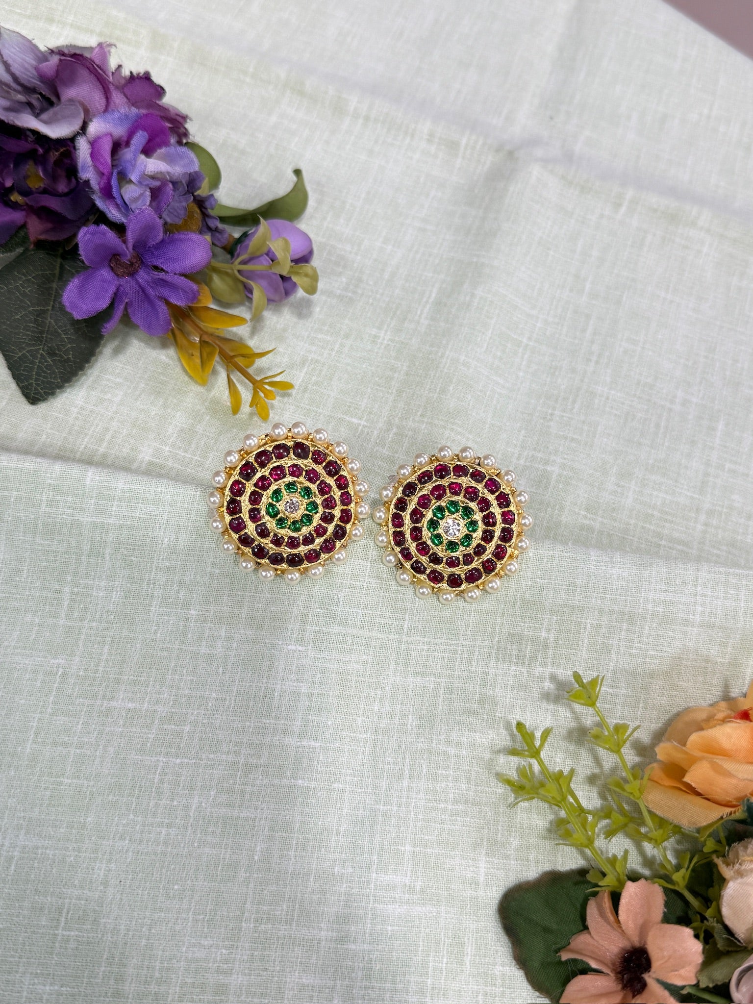 Luxurious Pure Silver Temple Stud 162