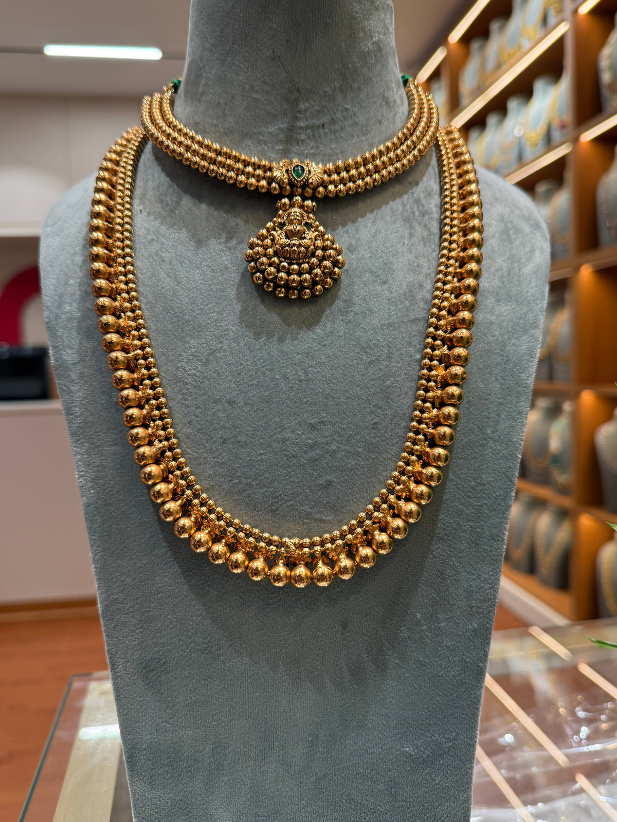 Antique Gold Bead Pendant & Chain Full Necklace Set | NC008