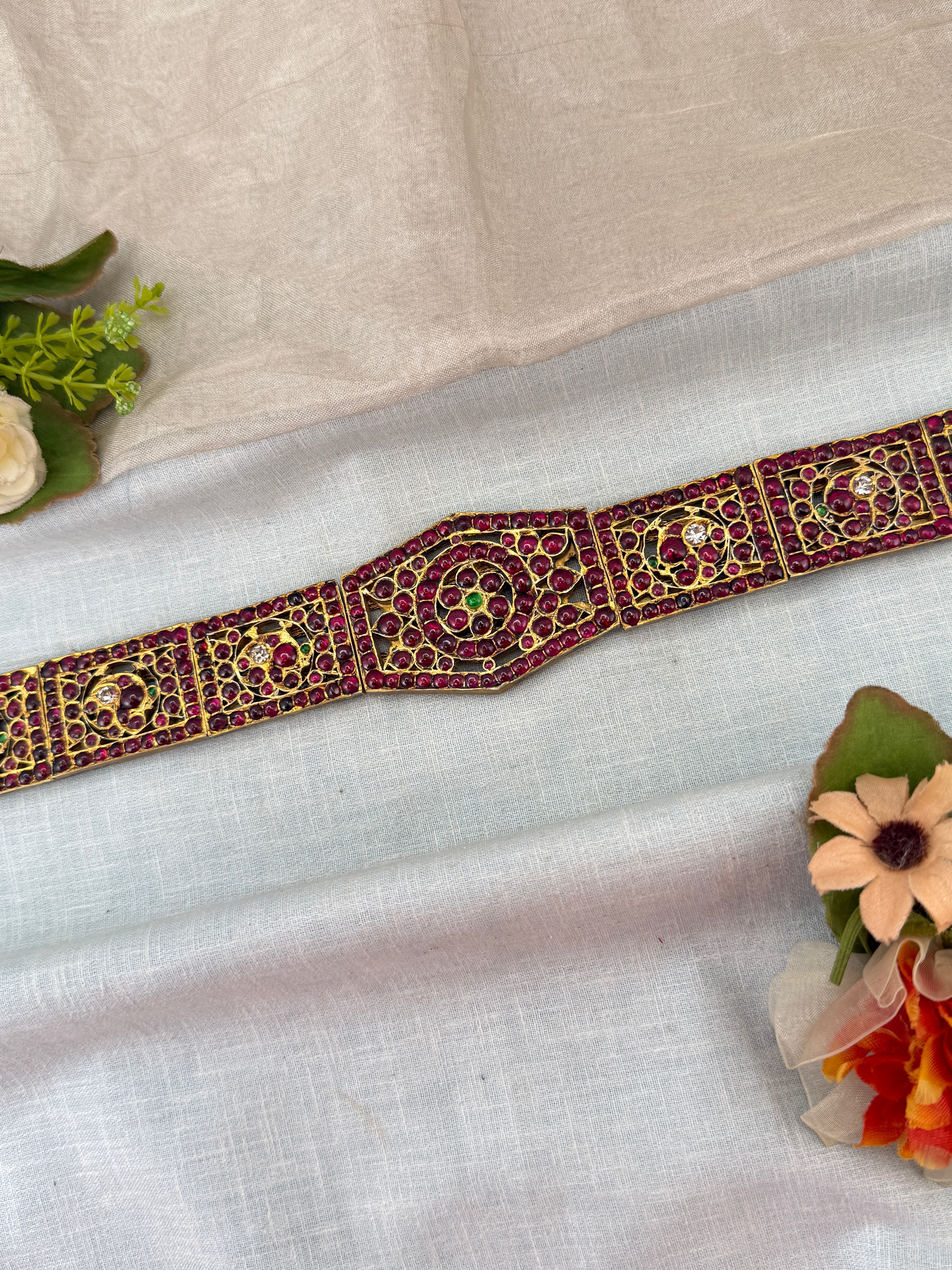 Luxurious Pure Silver Temple Vaddanam 161