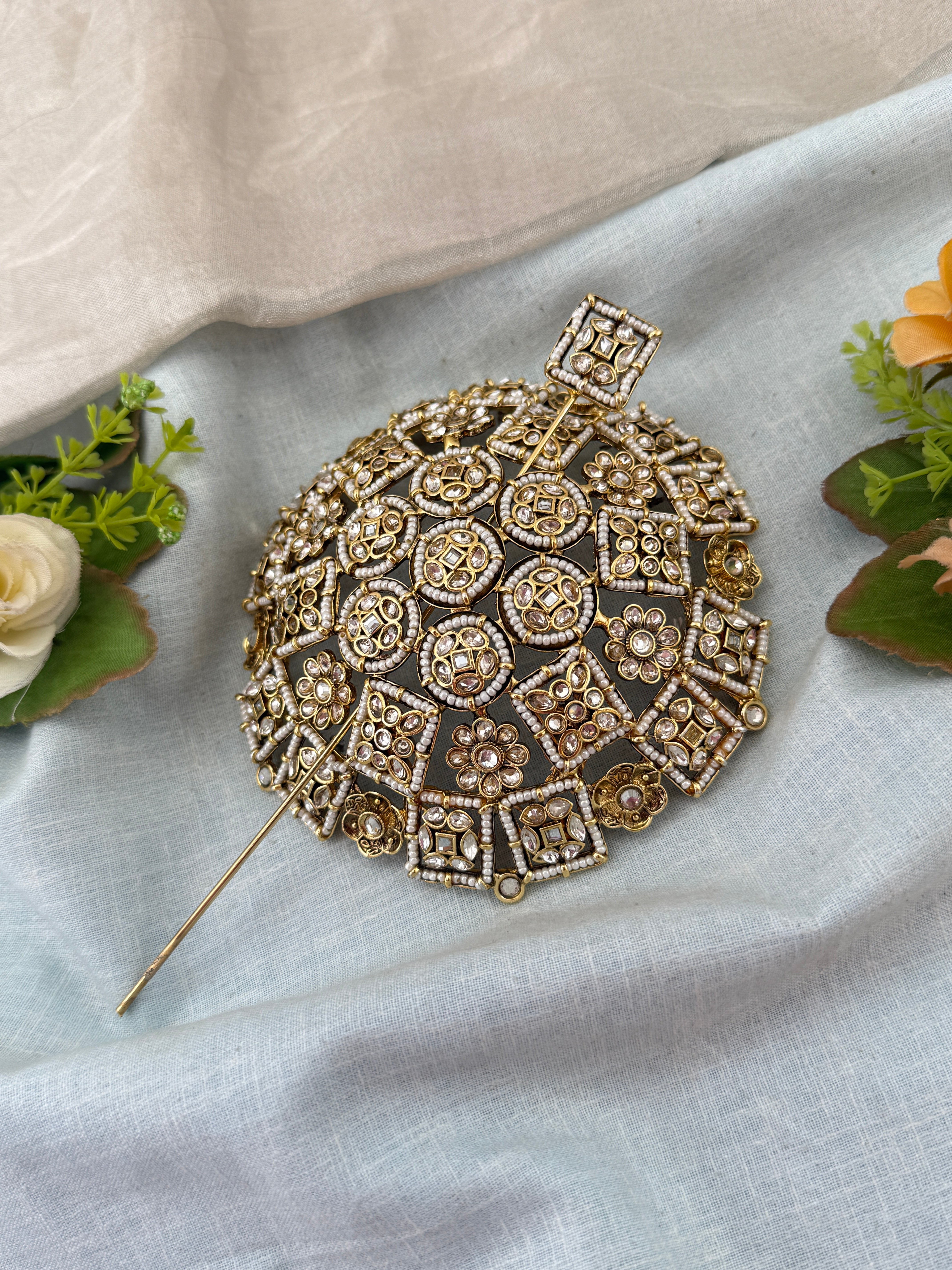 Luxurious Kundan Stone Bun Cage Kuppa 0159