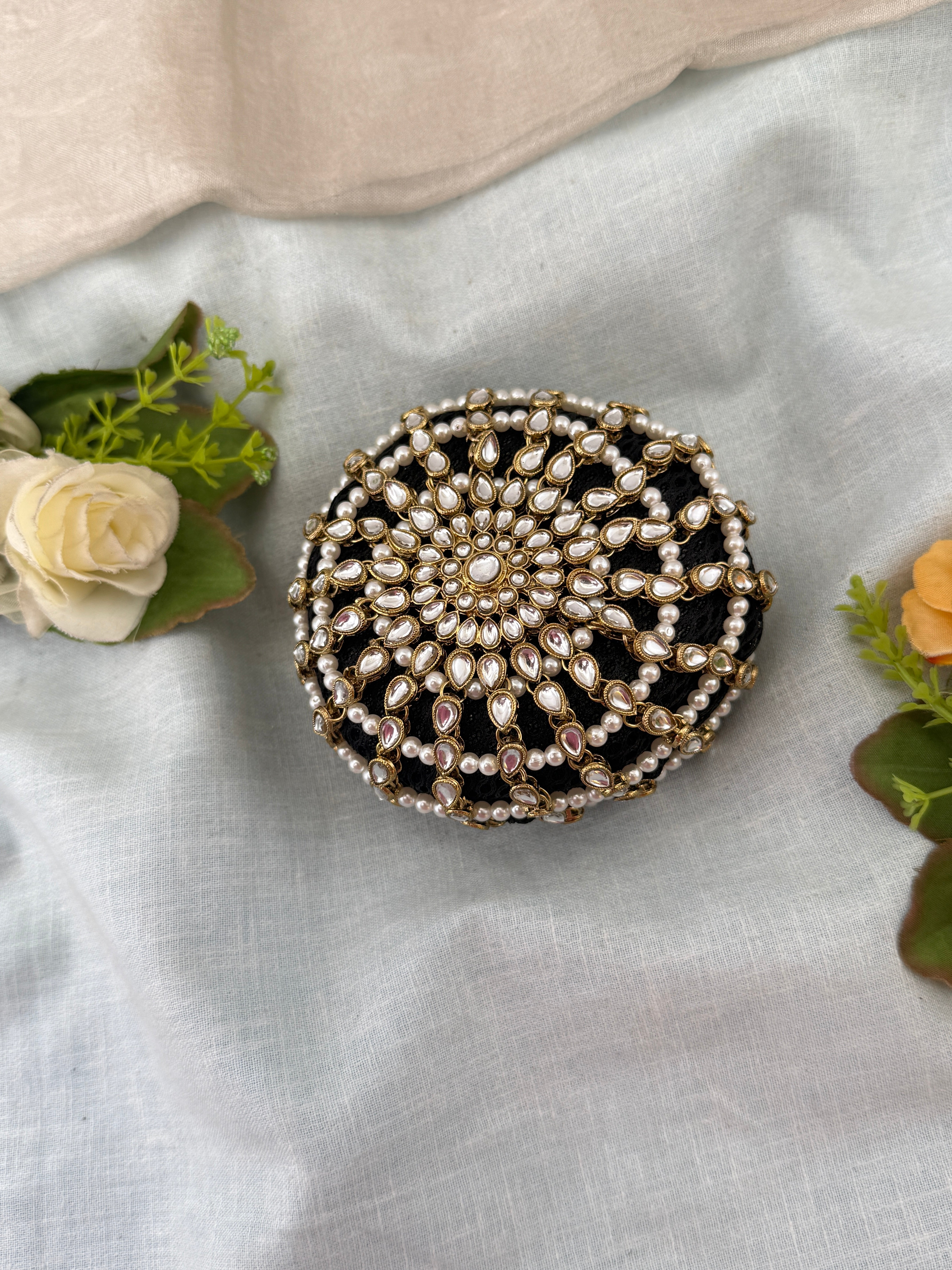 Hair bun, hair juda, hair jewellery, hair bun cage, kundan hair tie,