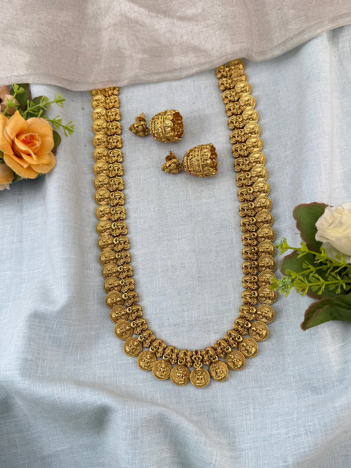 Antique temple necklace for women