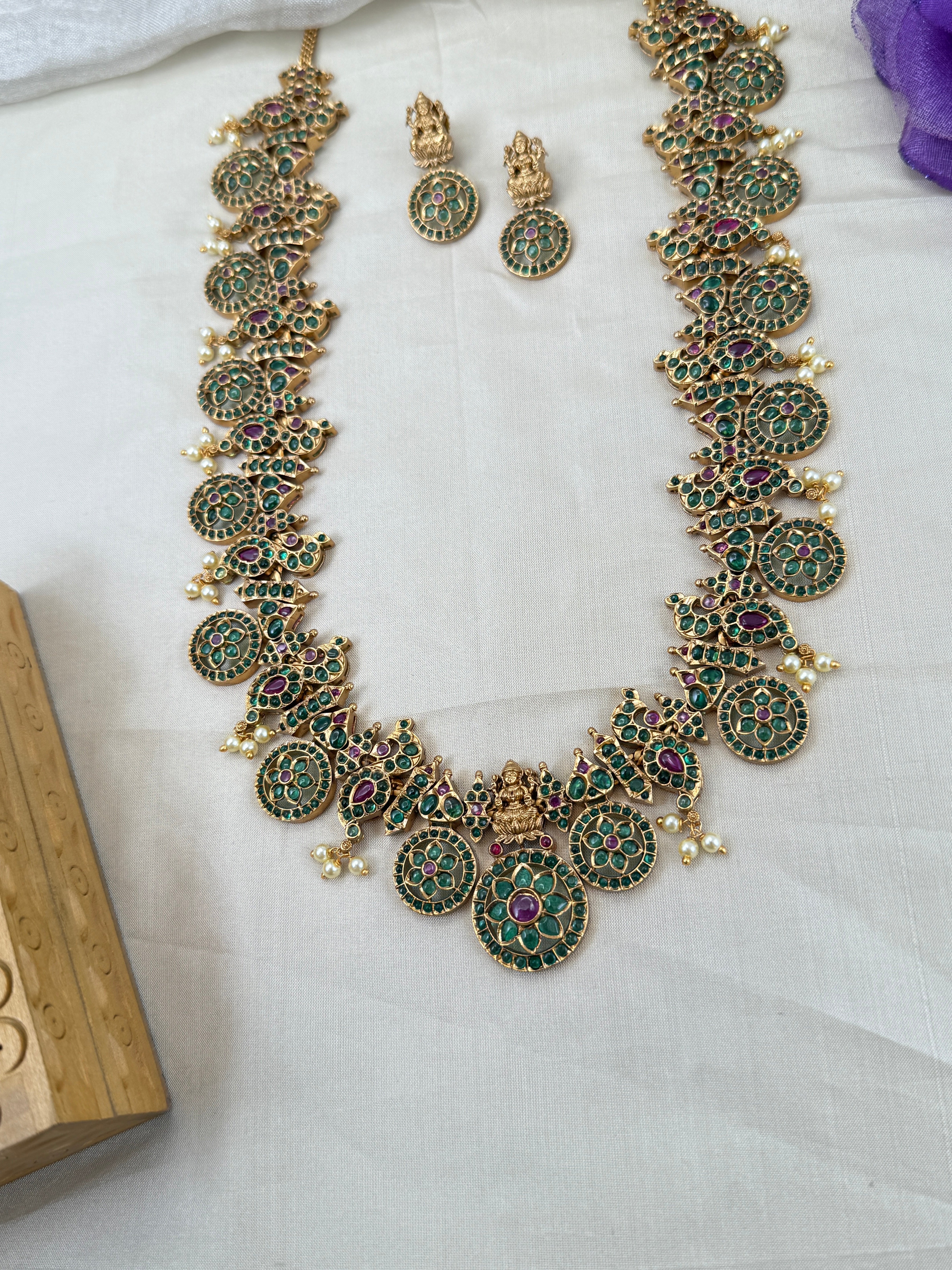 Luxurious Antique Lakshmi Long Necklace Set 0677