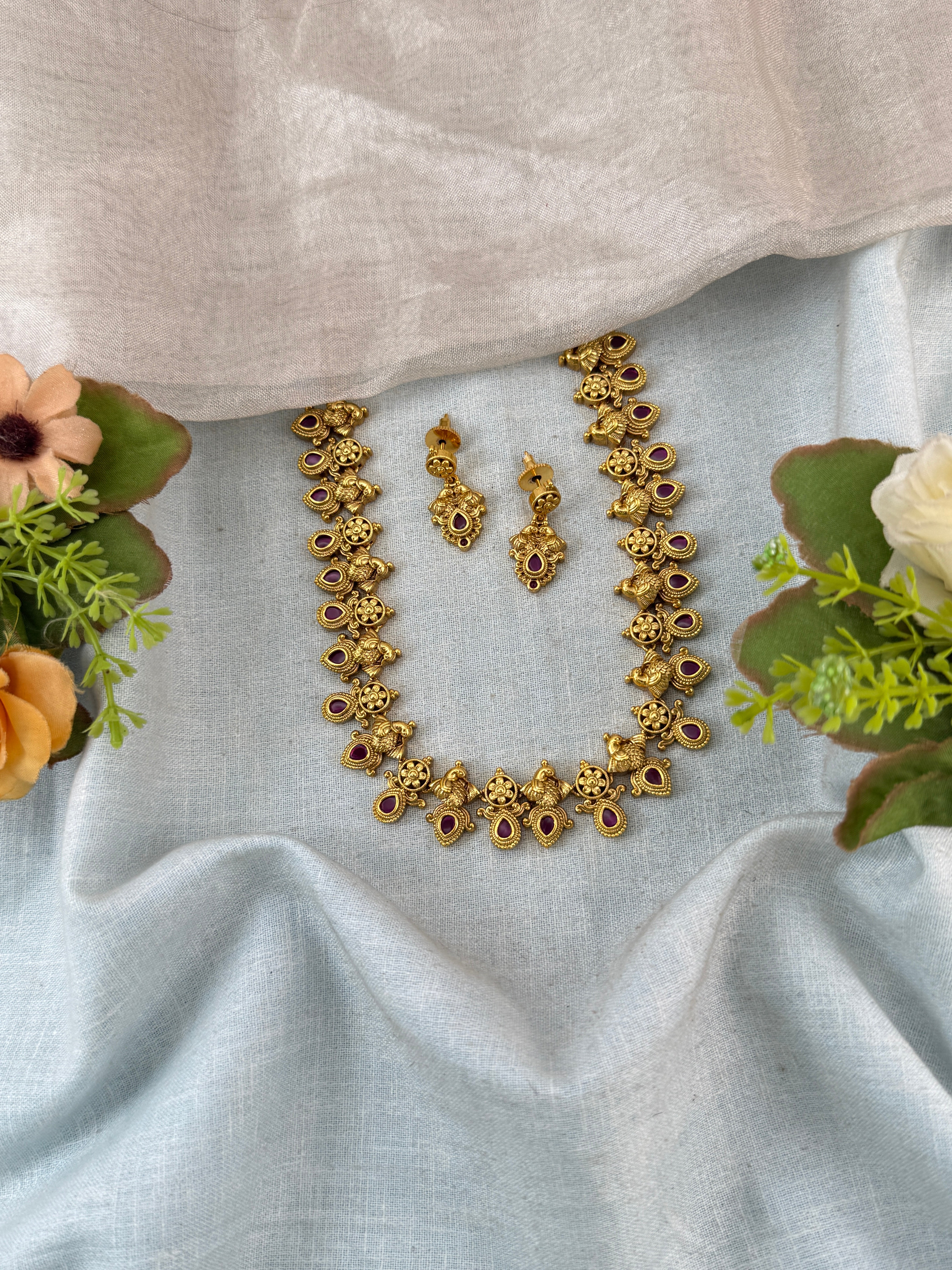 Antique temple necklace for women