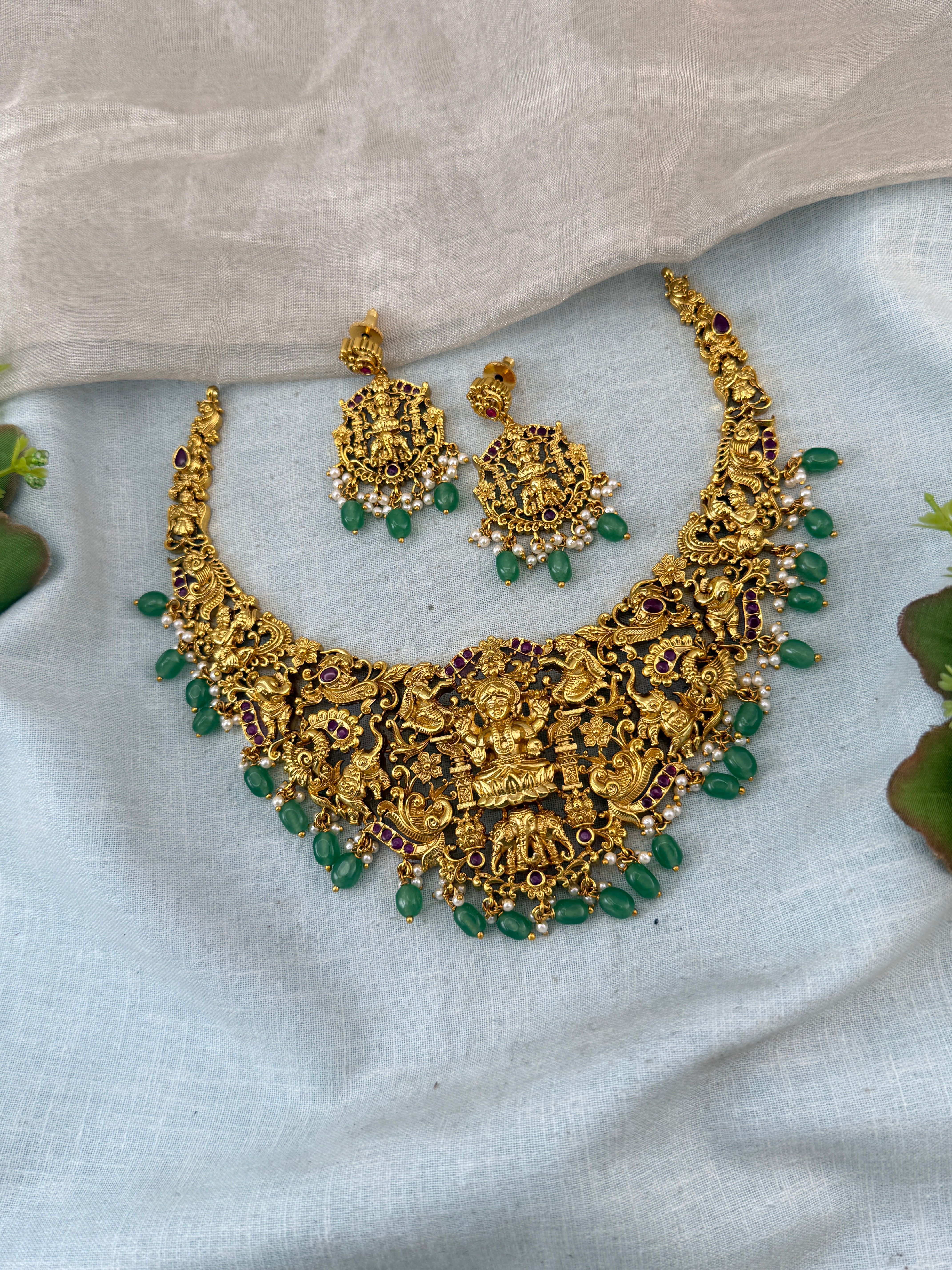 Antique Necklace Peacock Lakshmi Royal Choker Set | N0100