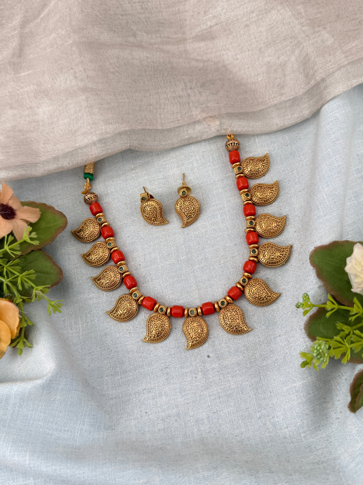 Antique temple necklace for women