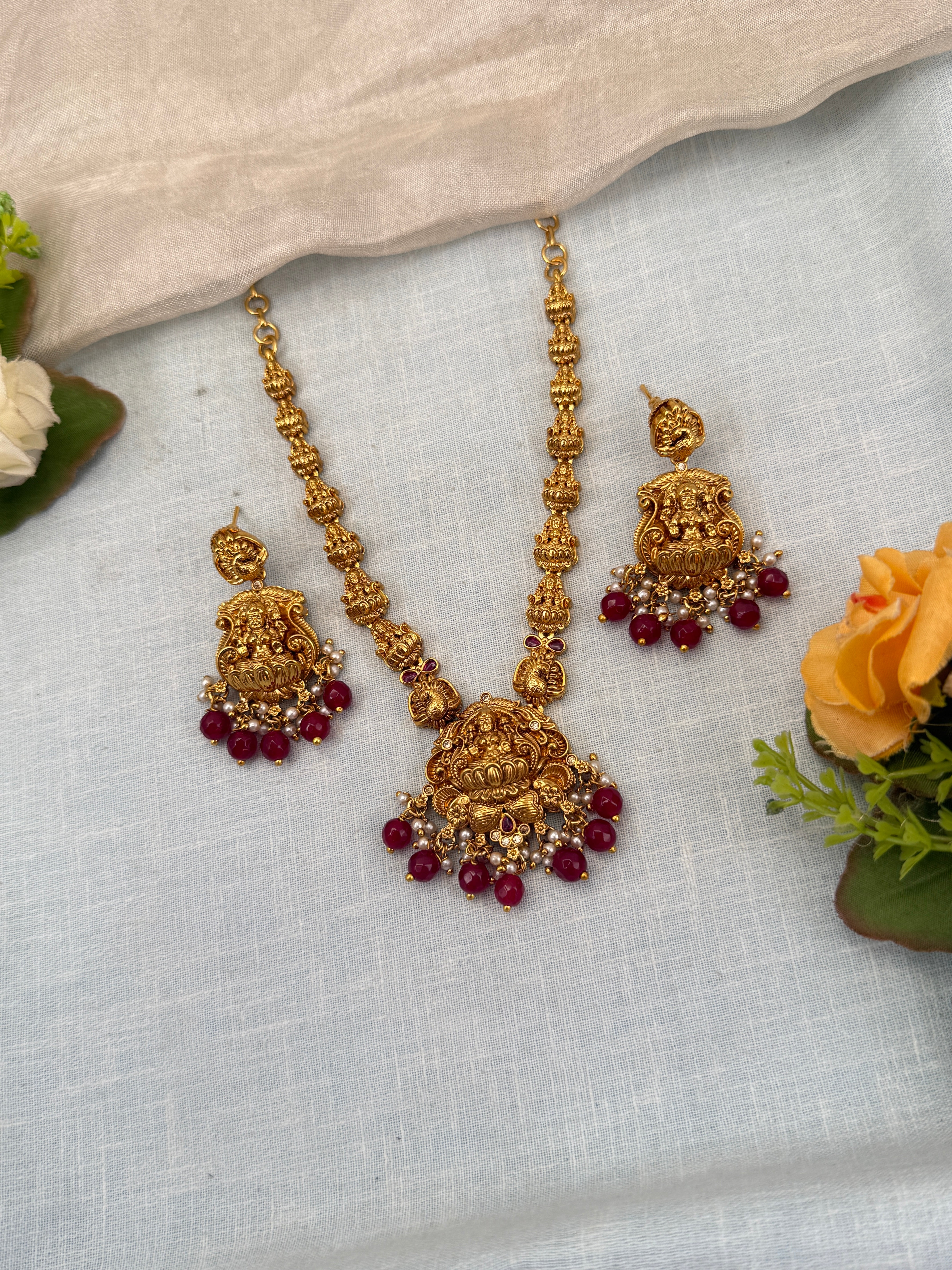 Antique Gold Necklace for Women – Traditional Ethnic Jewelry Online, bridal necklaces online