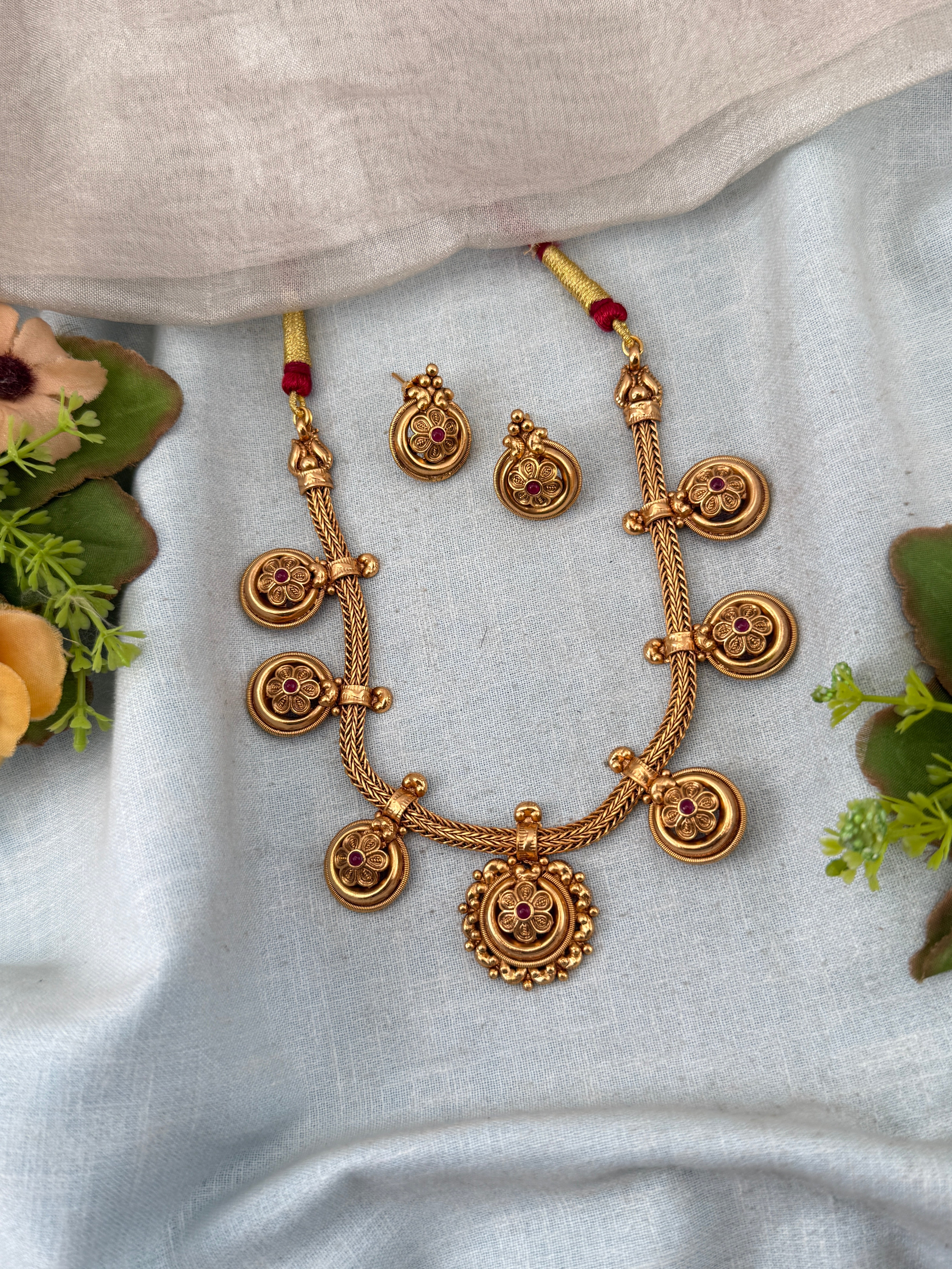 Antique Floral Coin Necklace Set | N0191