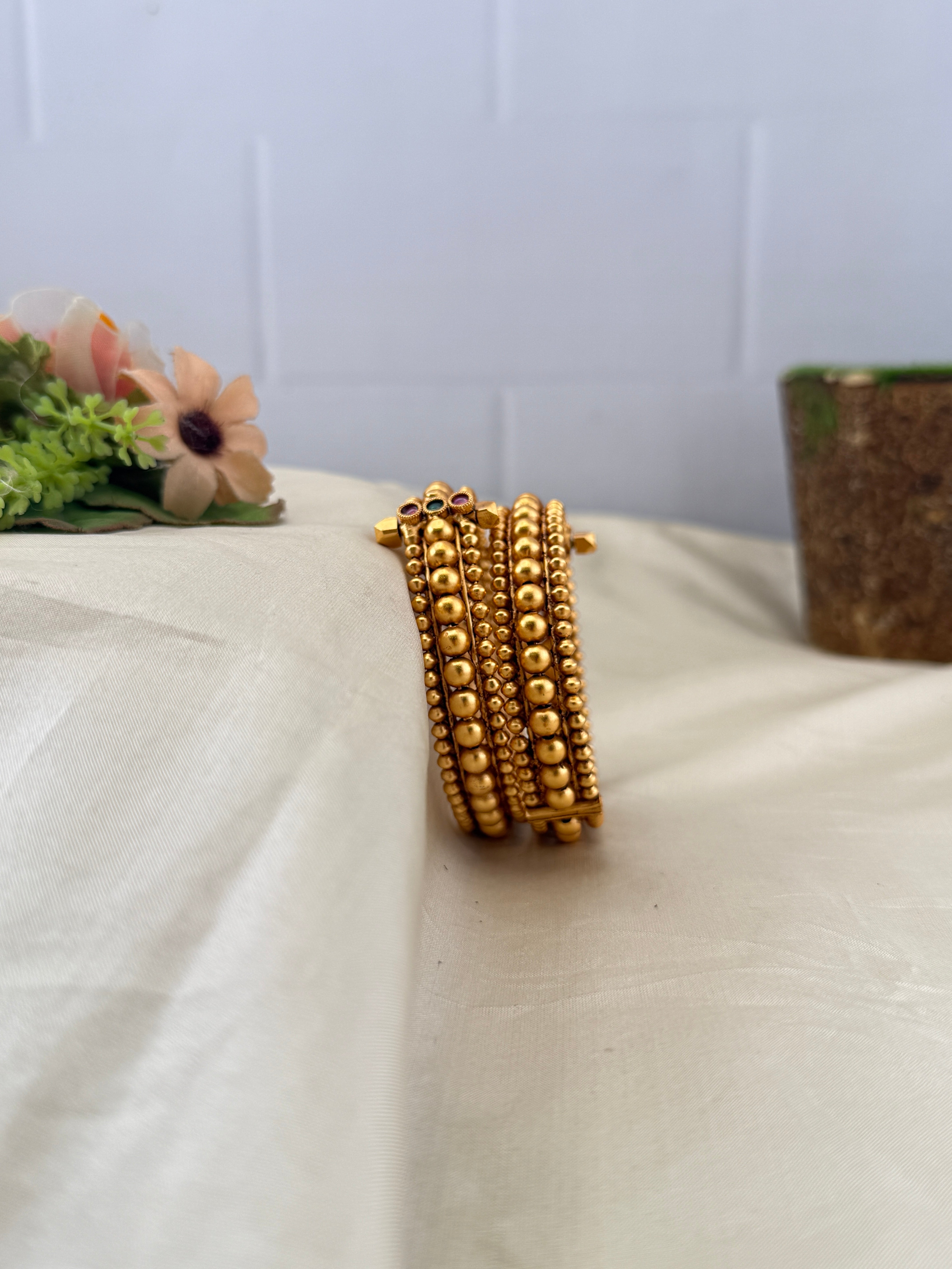 Antique temple style bridal bangles for women by Mahila