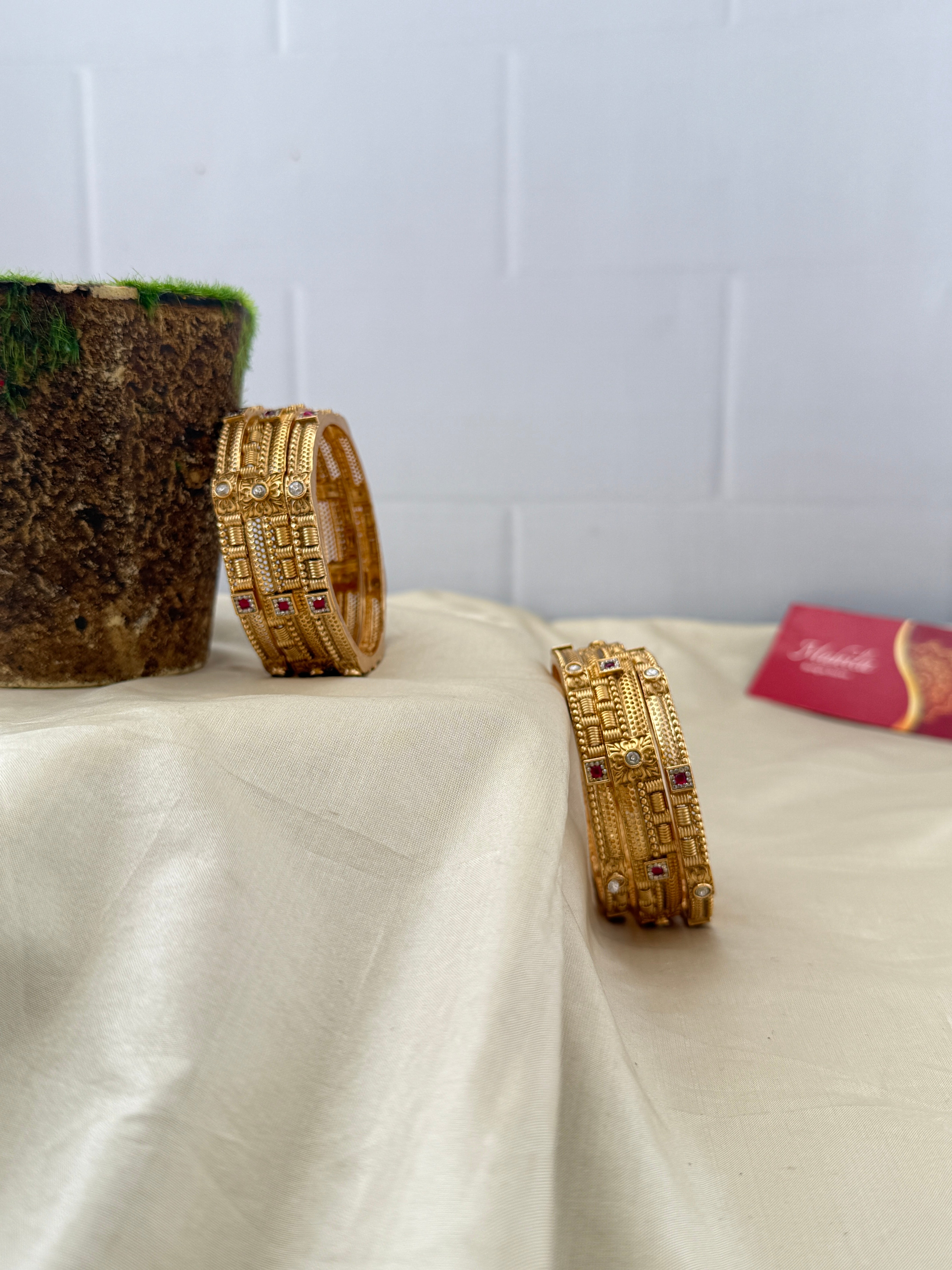 Antique temple style bridal bangles for women by Mahila
