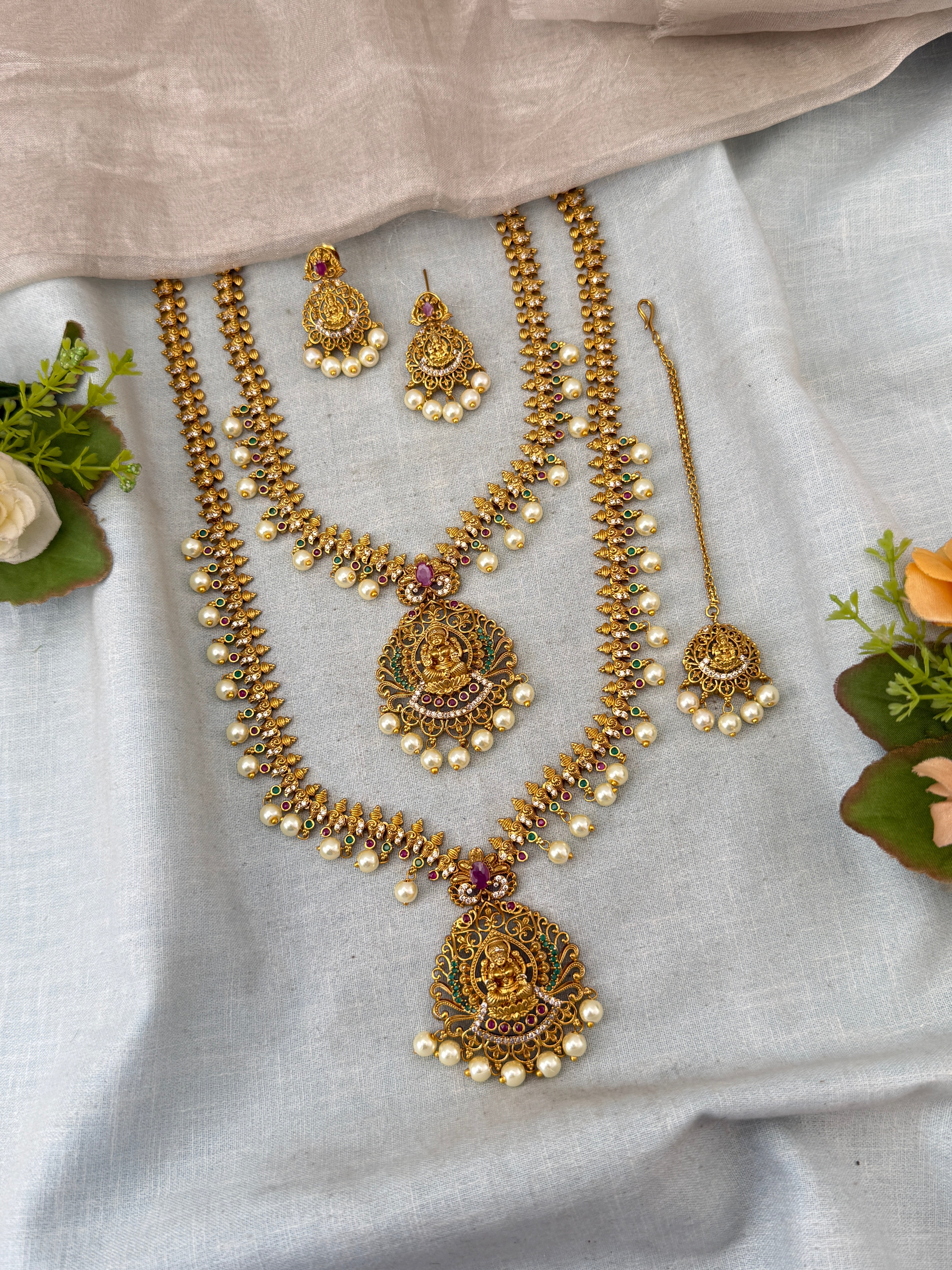 Antique temple necklace for women