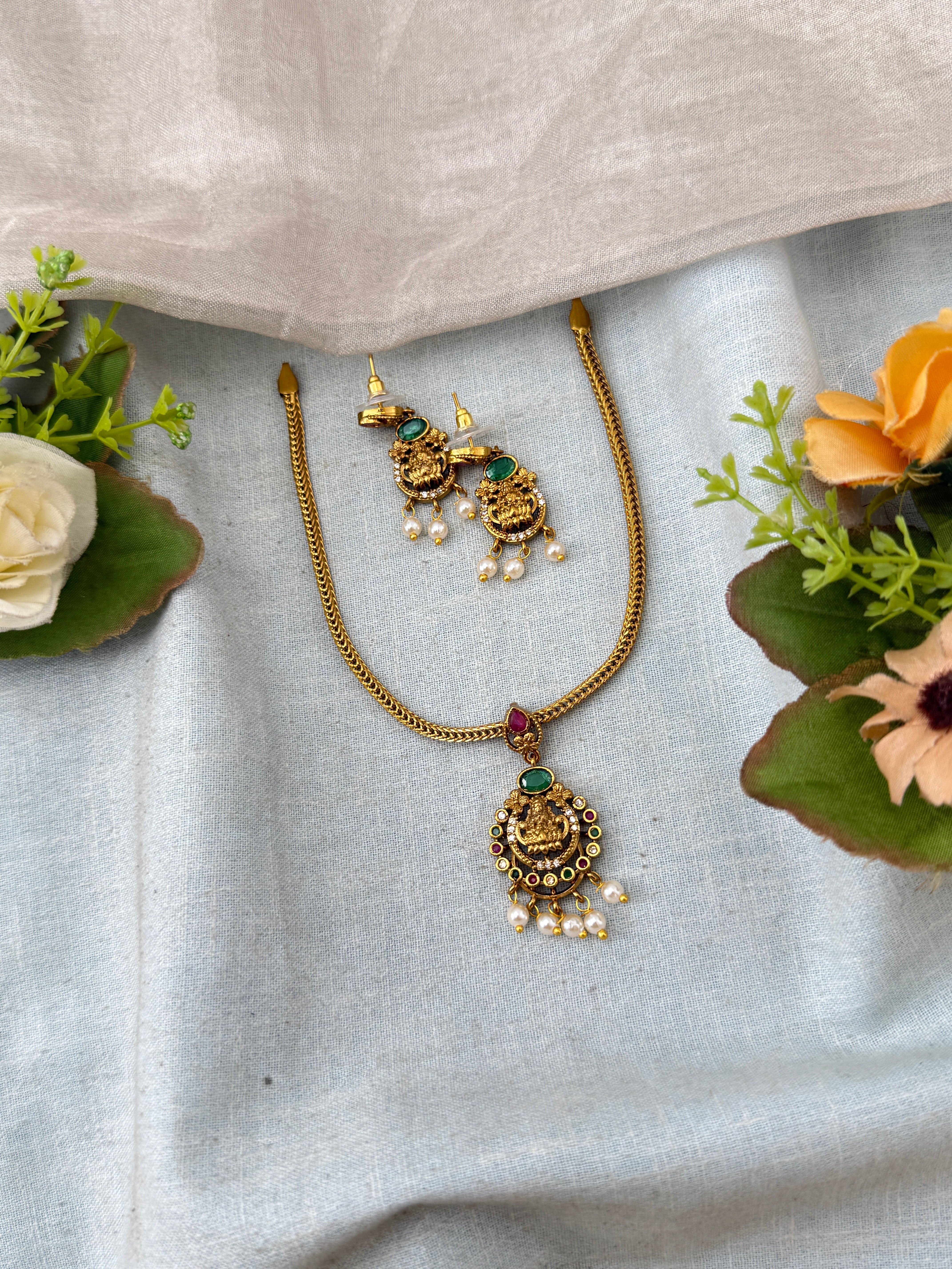 Antique temple necklace for women