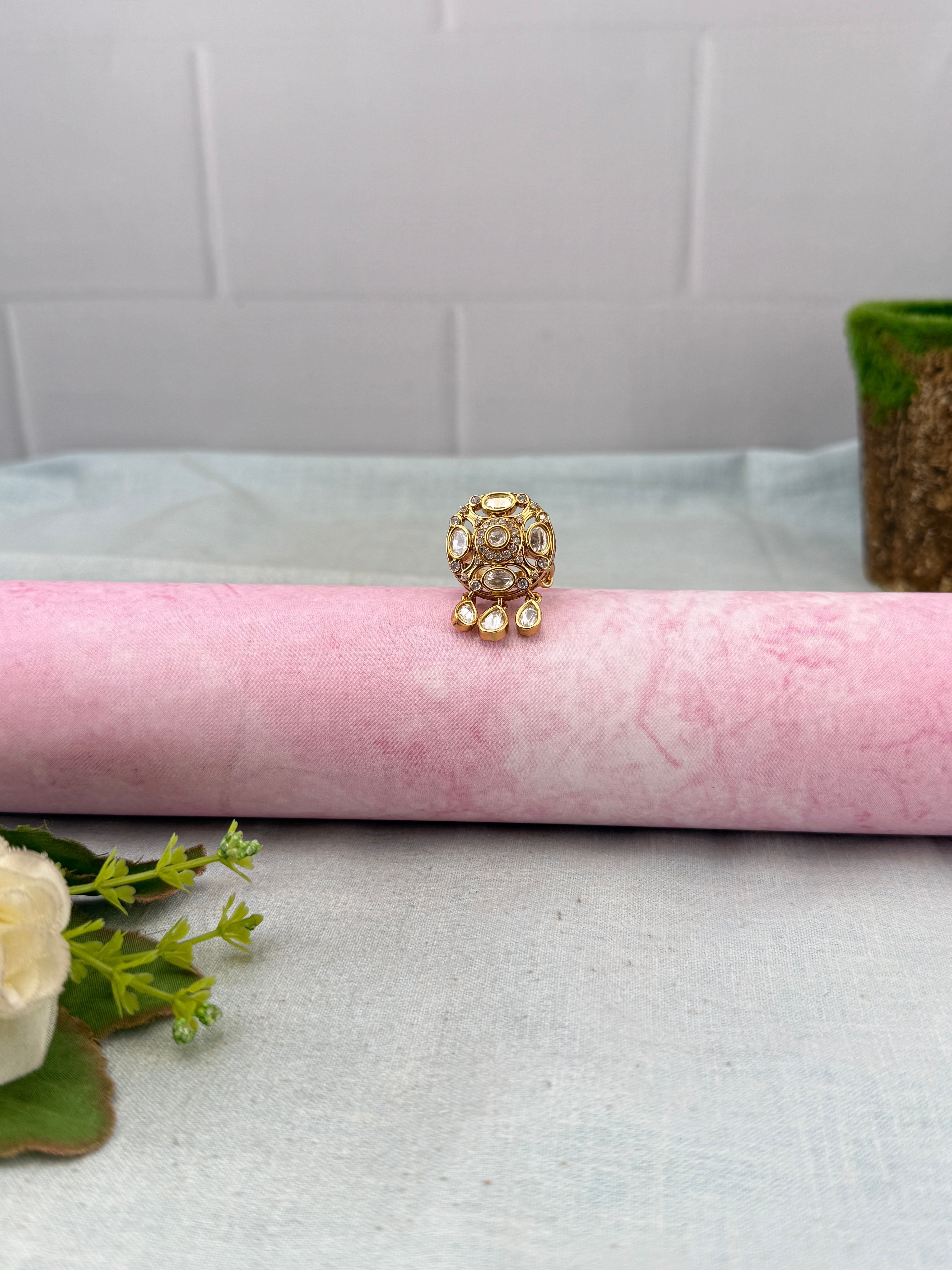 Designer finger ring for women