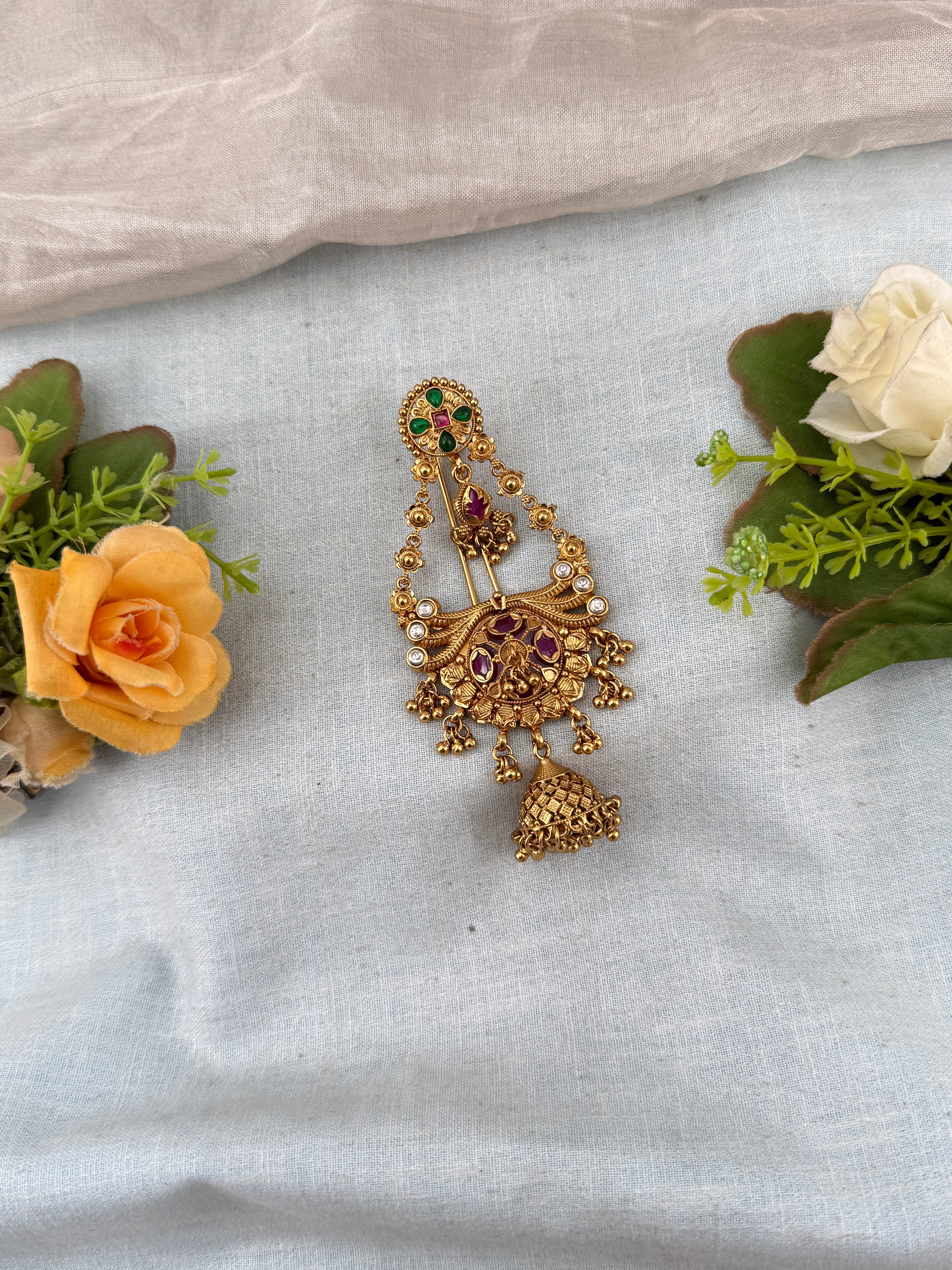 Traditional Jade Bille hair accessory for women