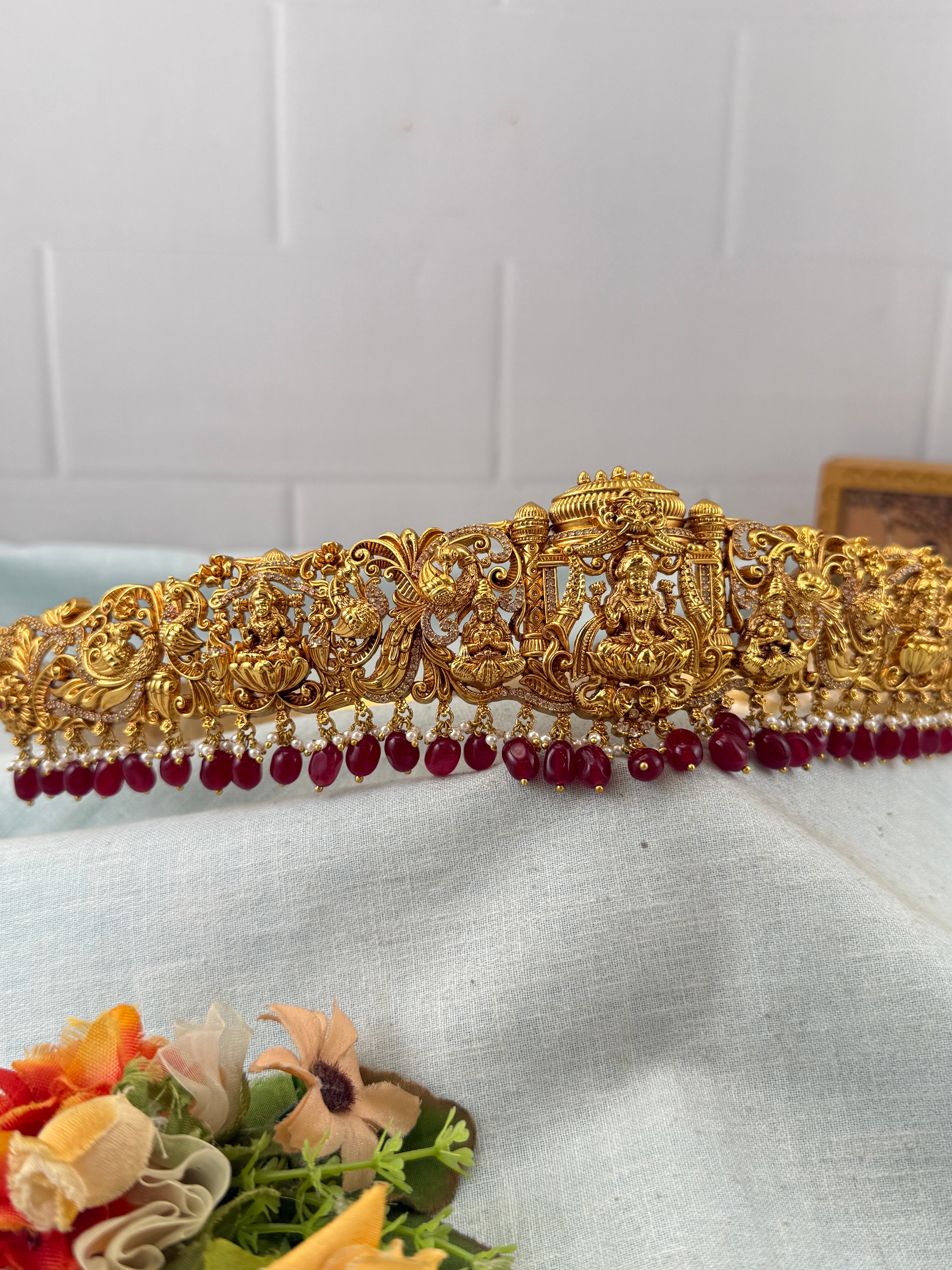 Antique Vaddanam Kamarbandh V0003