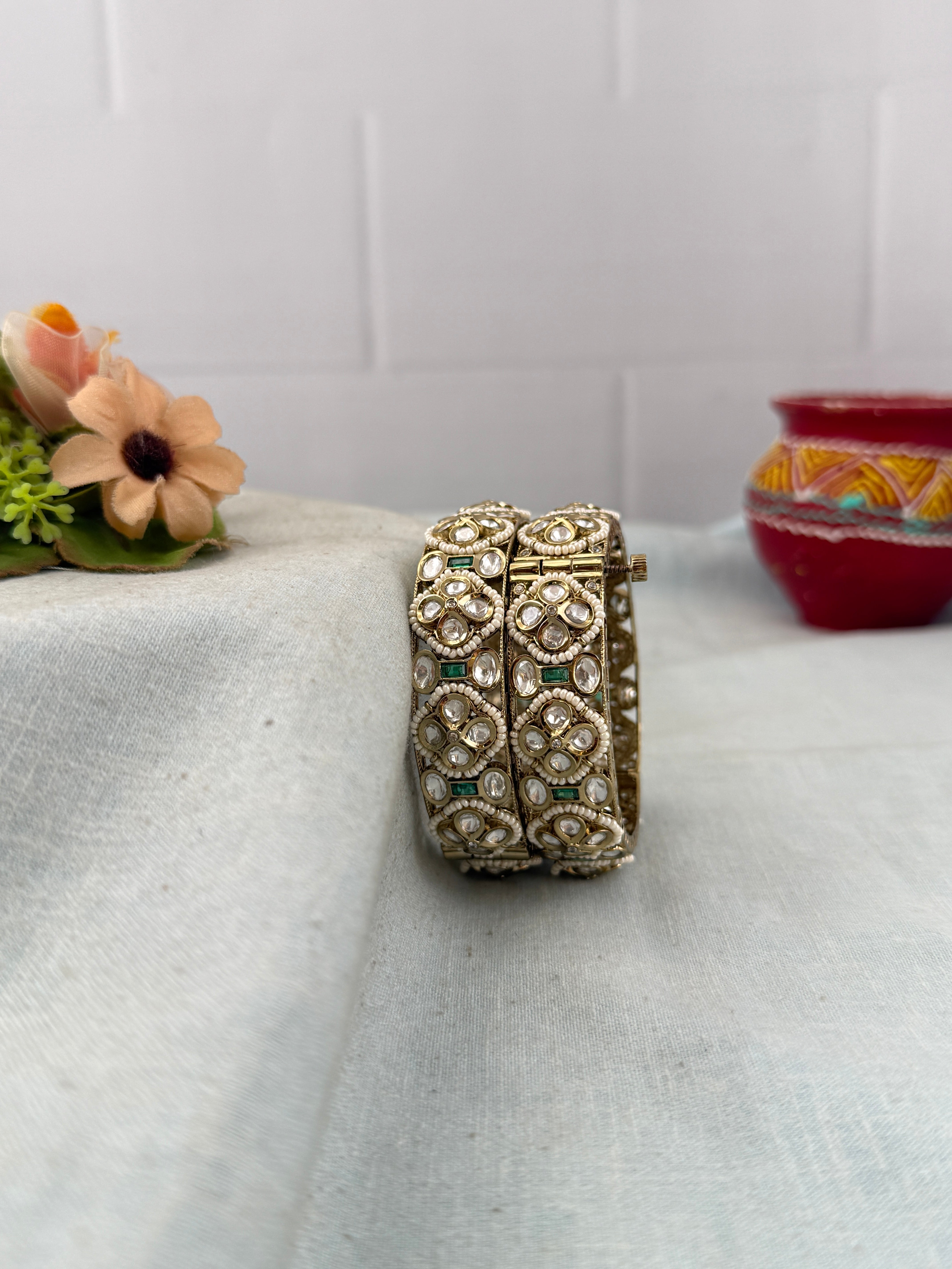 Antique temple style bridal bangles for women by Mahila