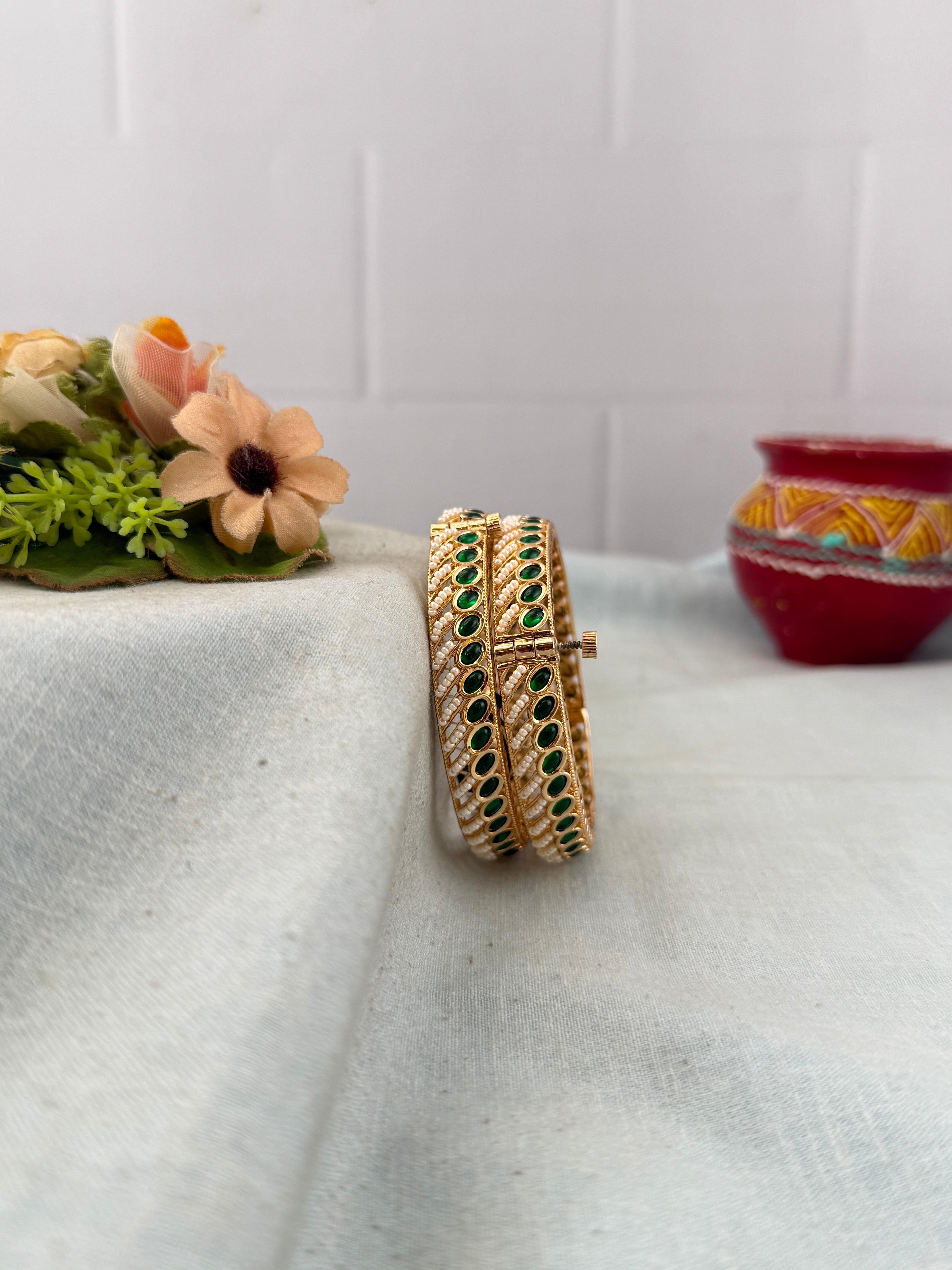 Antique temple style bridal bangles for women by Mahila