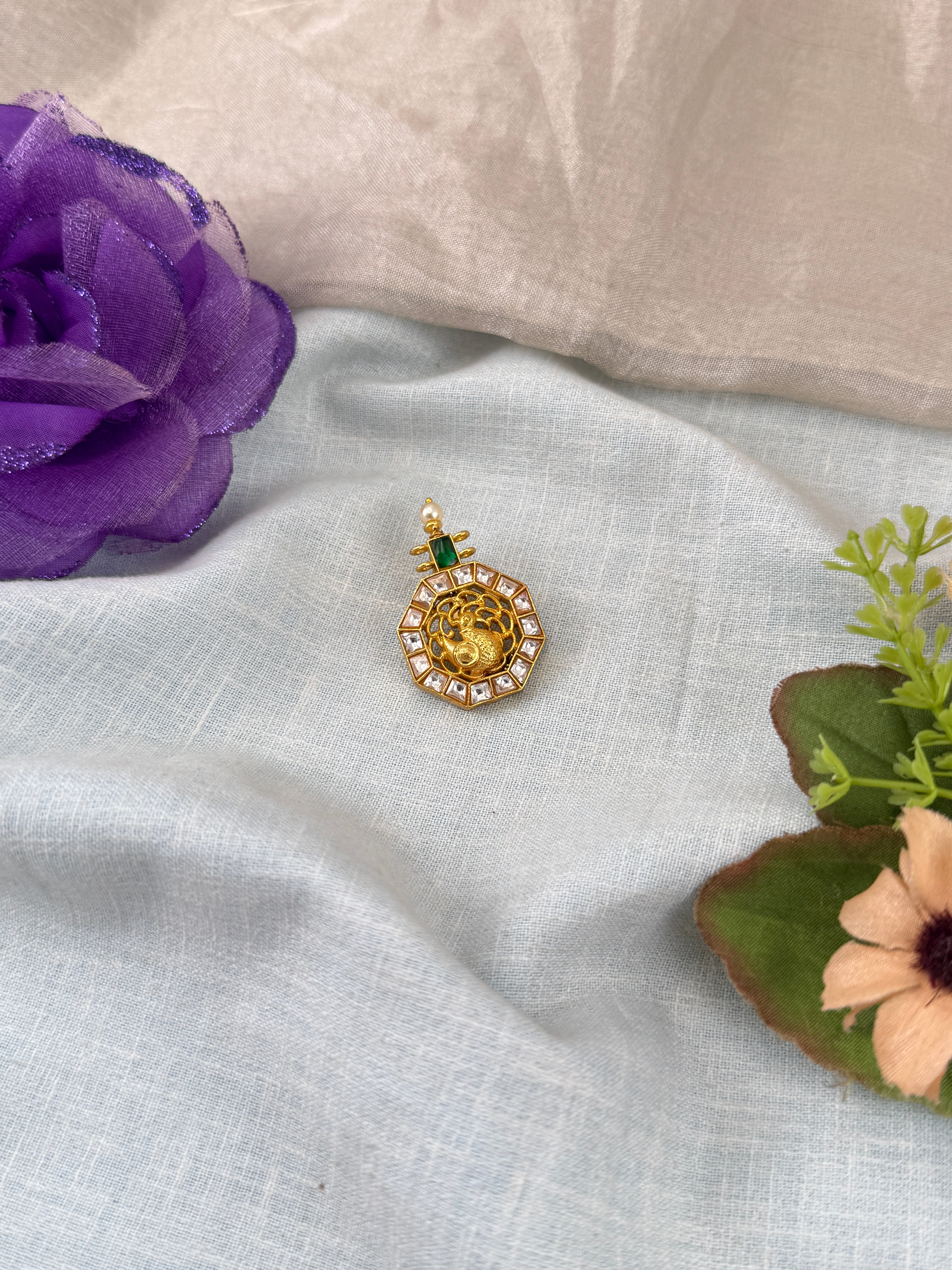 Jadau Kundan Pendant P0029