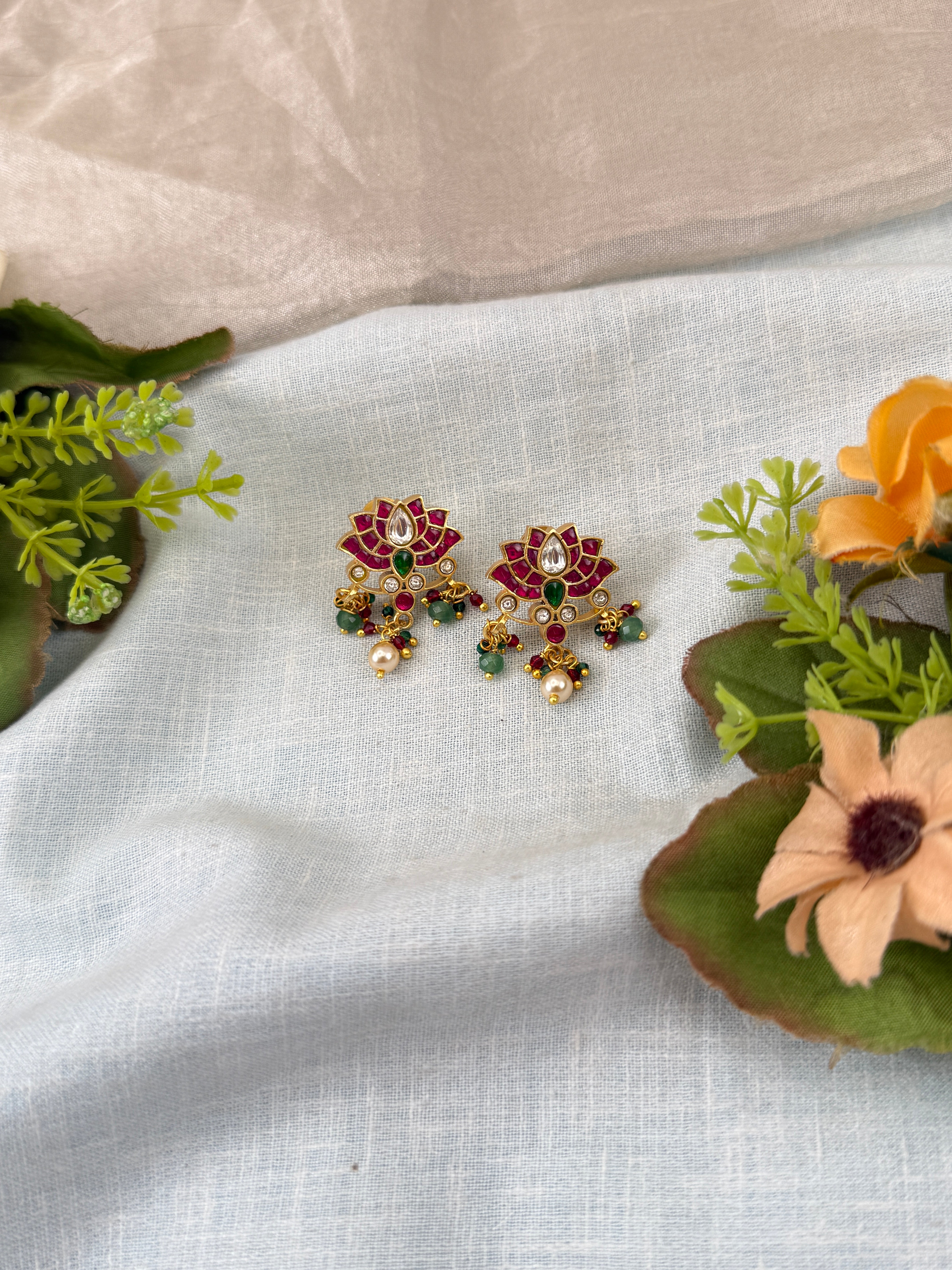 Jadau Kundan Stud Earrings E0165