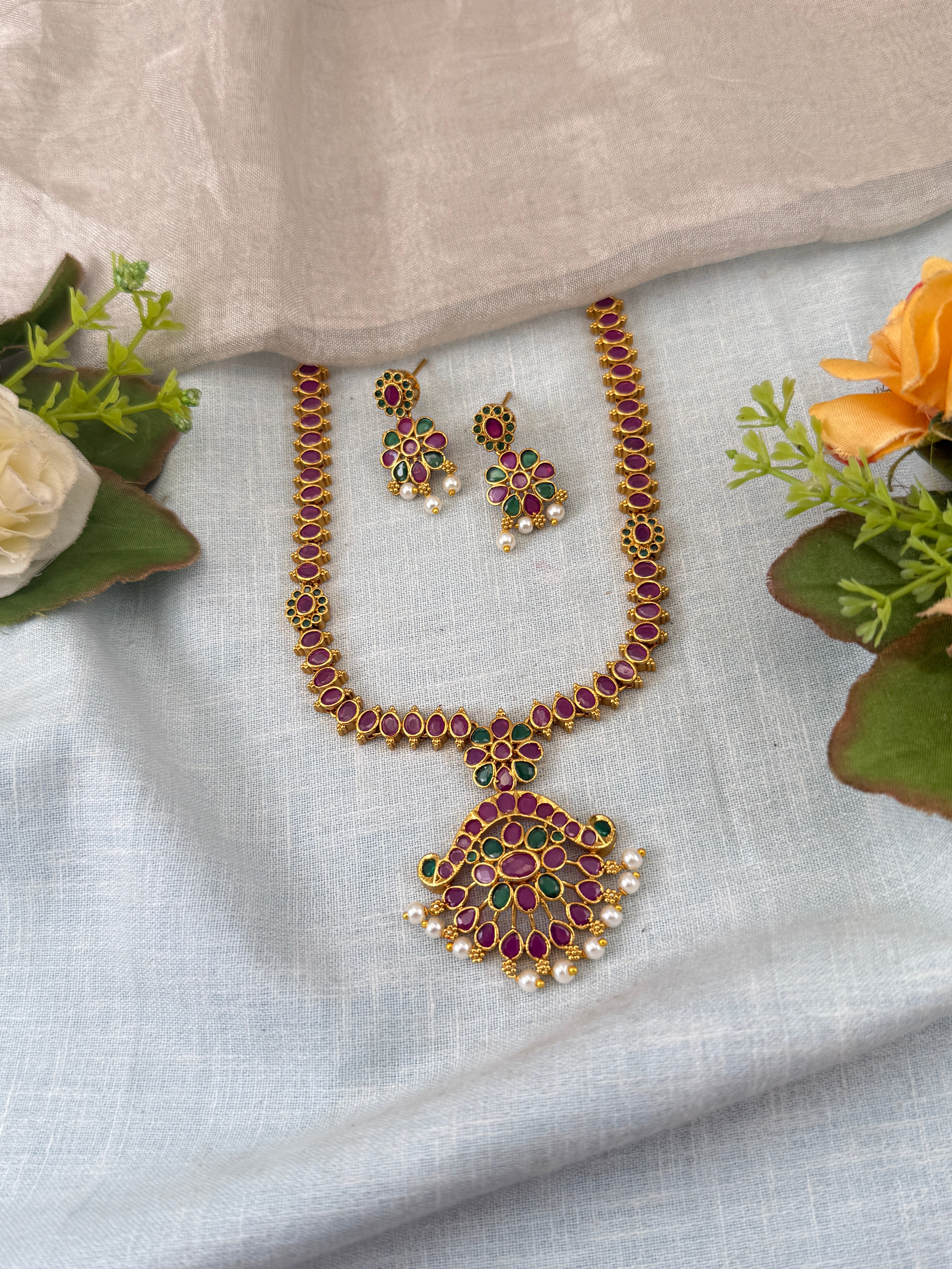 Antique temple necklace for women