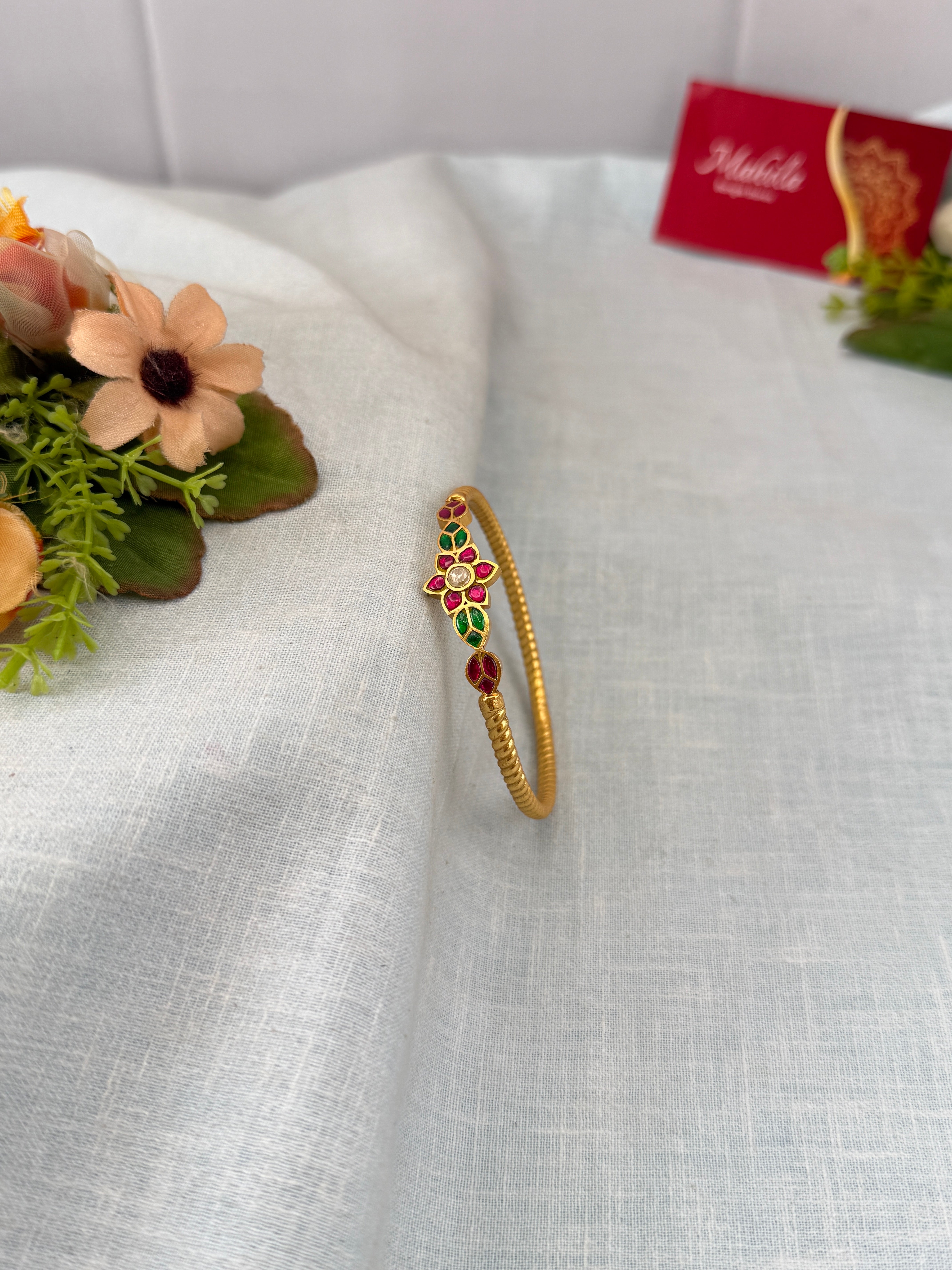 Antique temple style bridal bangles for women by Mahila