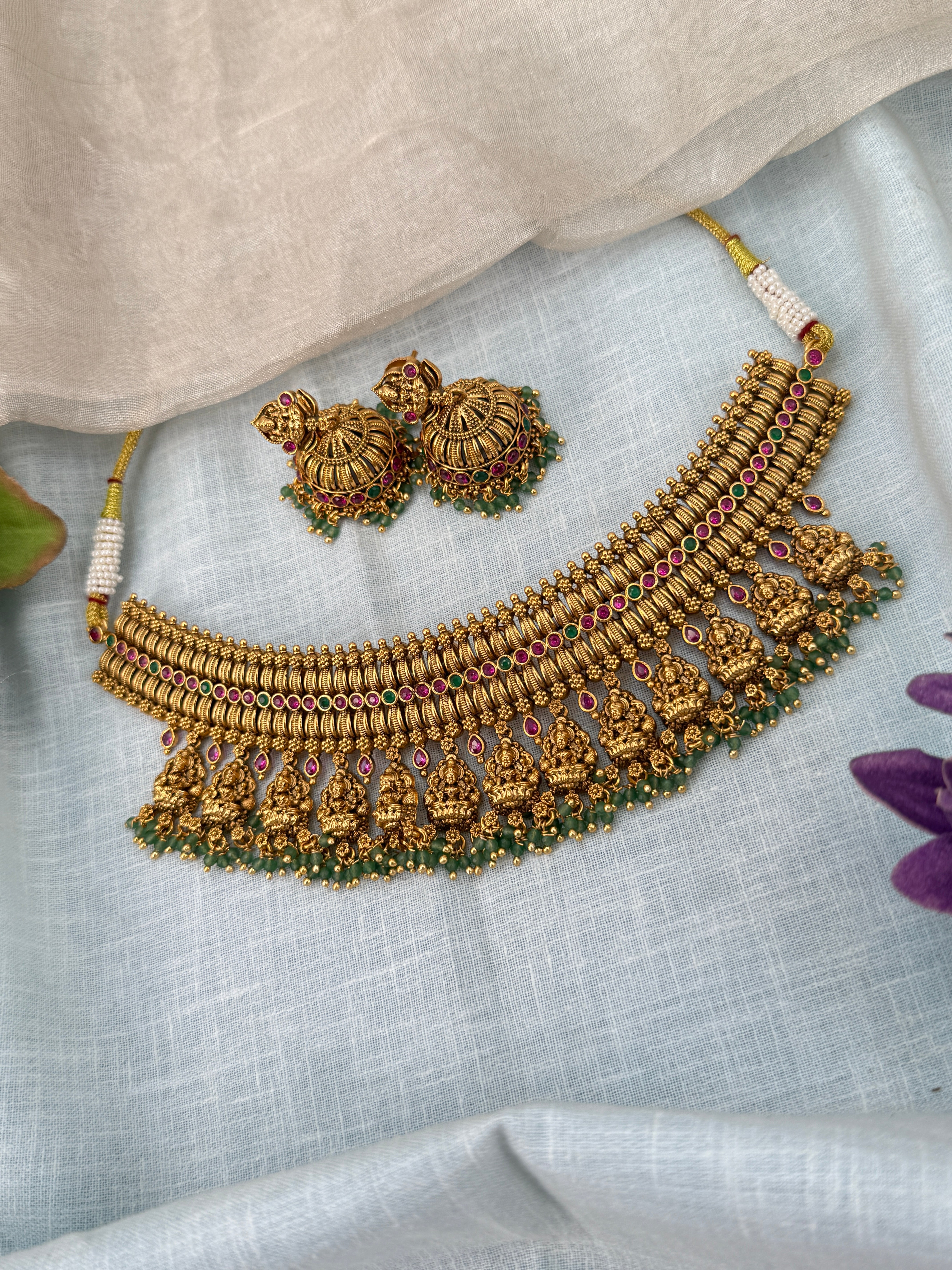 Luxurious Antique Lakshmi Choker Short Necklace Set 0912
