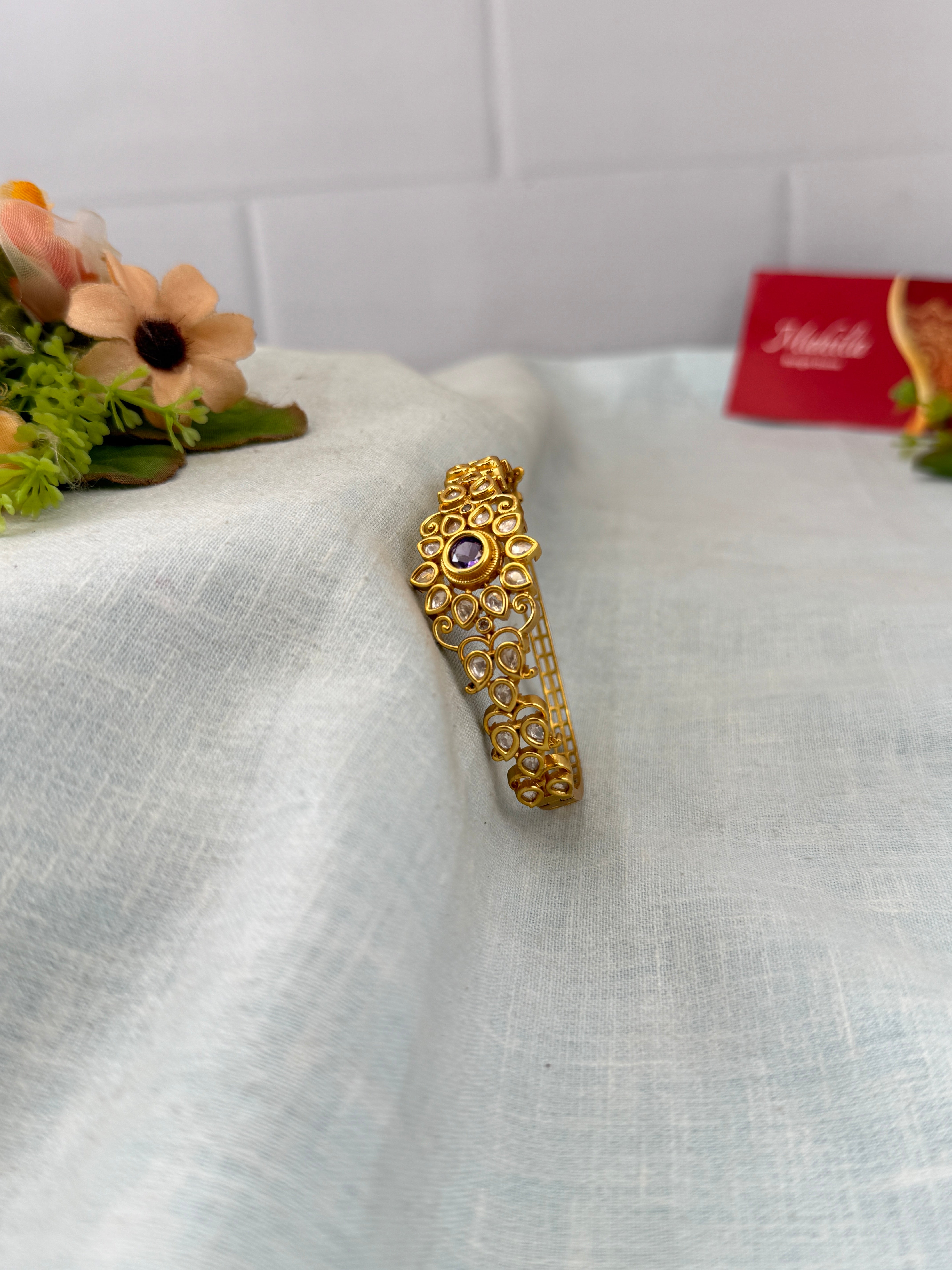 Antique temple style bridal bangles for women by Mahila