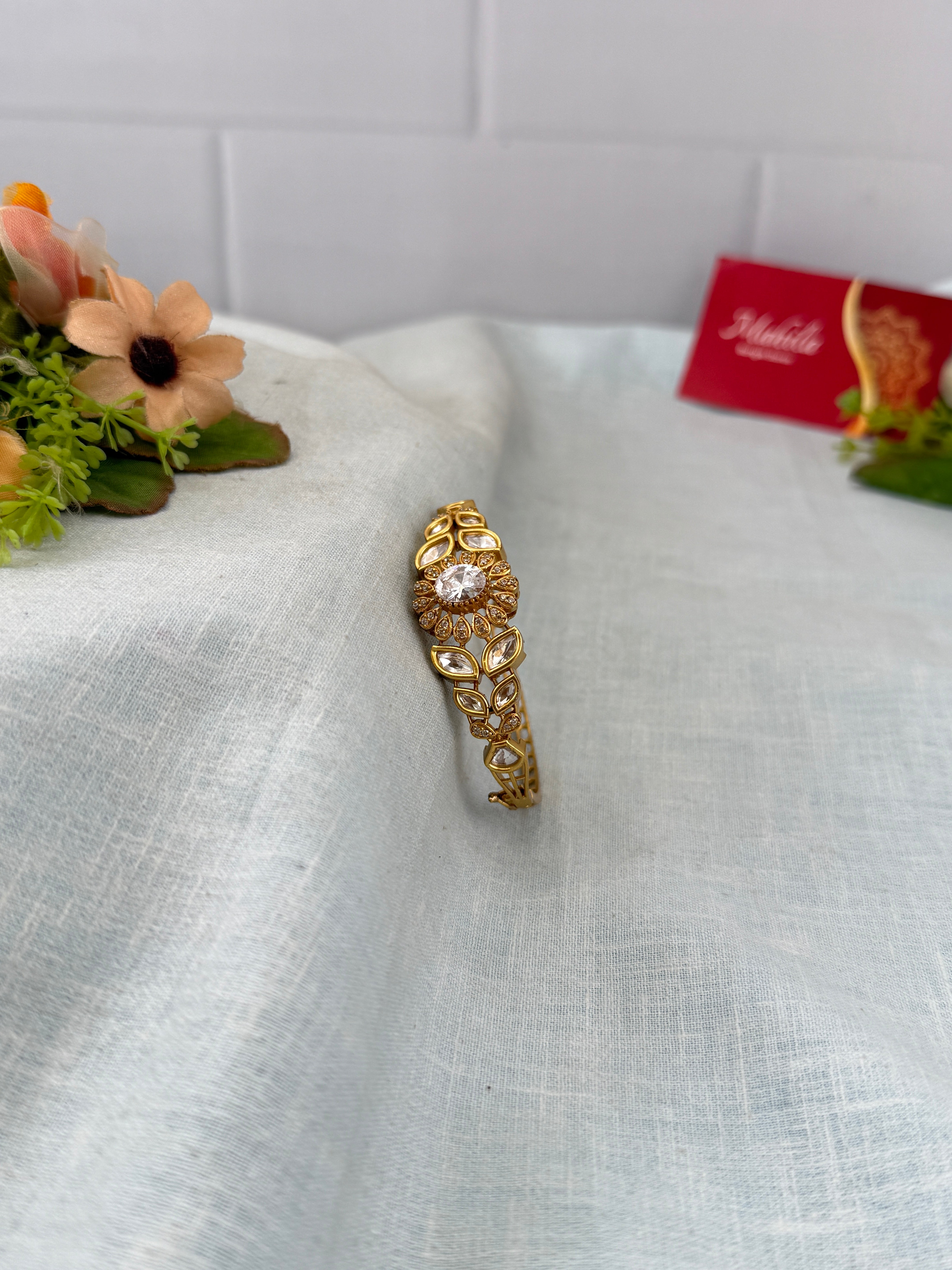 Antique temple style bridal bangles for women by Mahila