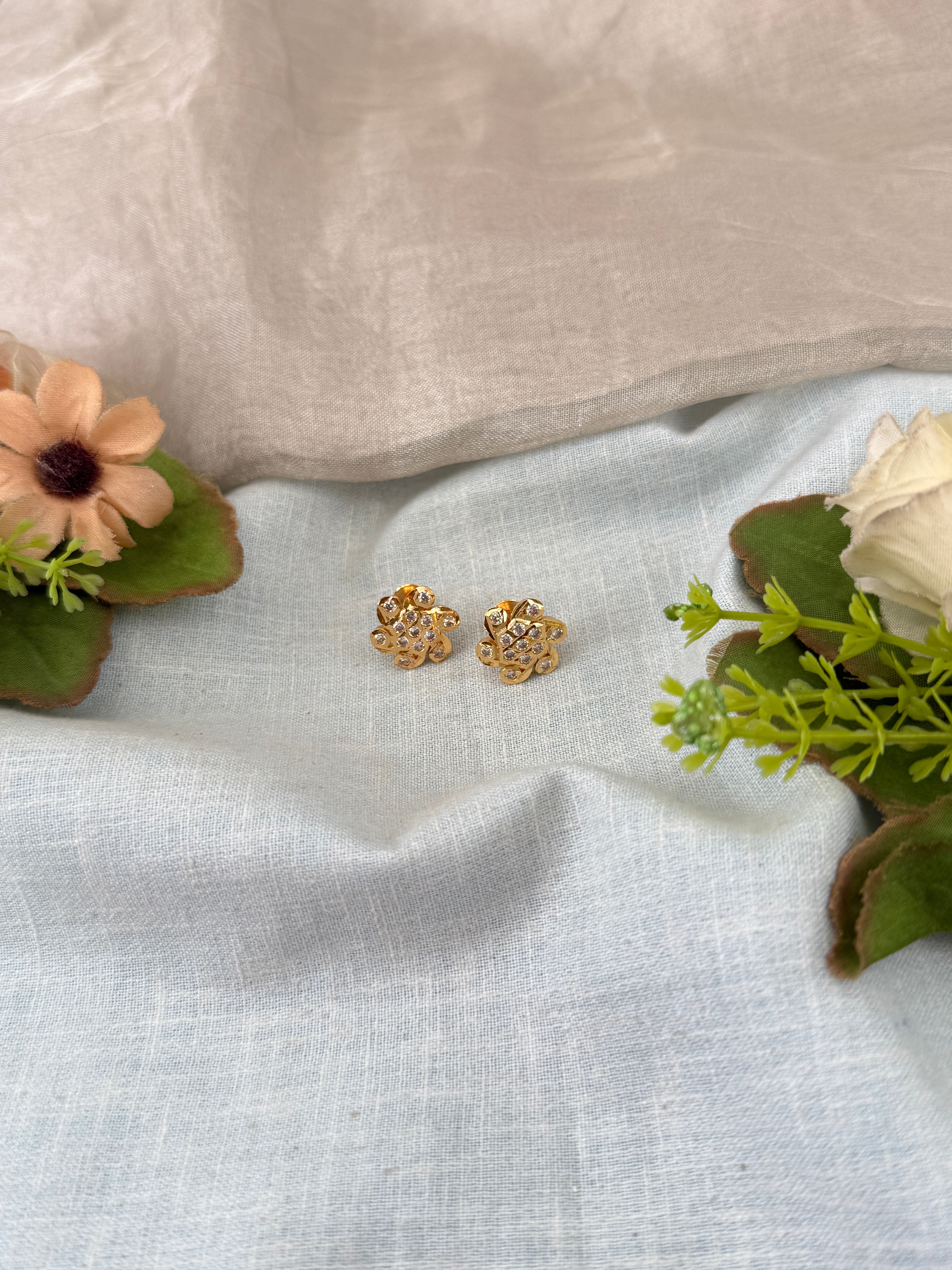 Antique Stud Earrings | E0206 A
