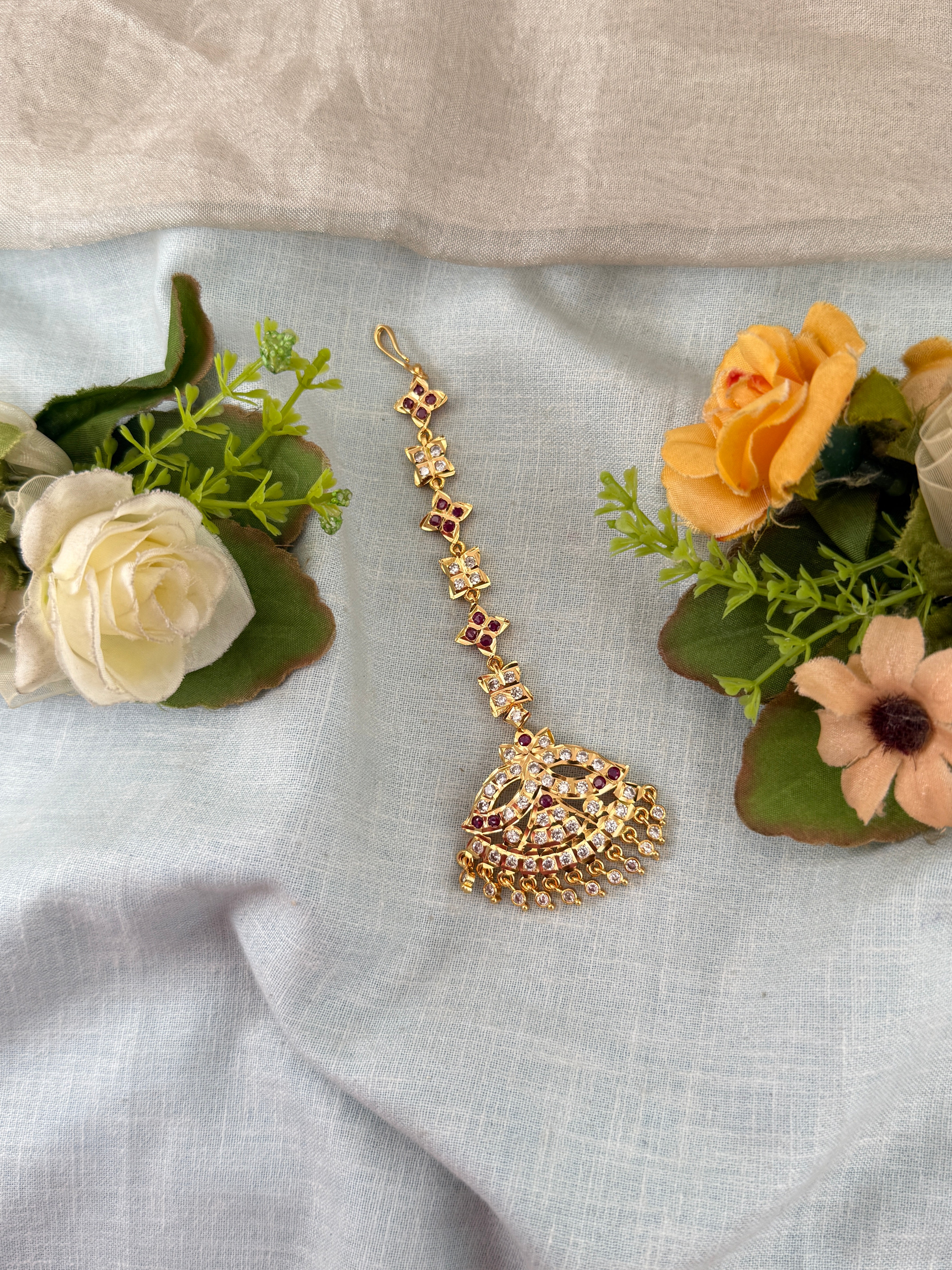 Bridal maang tikka for women