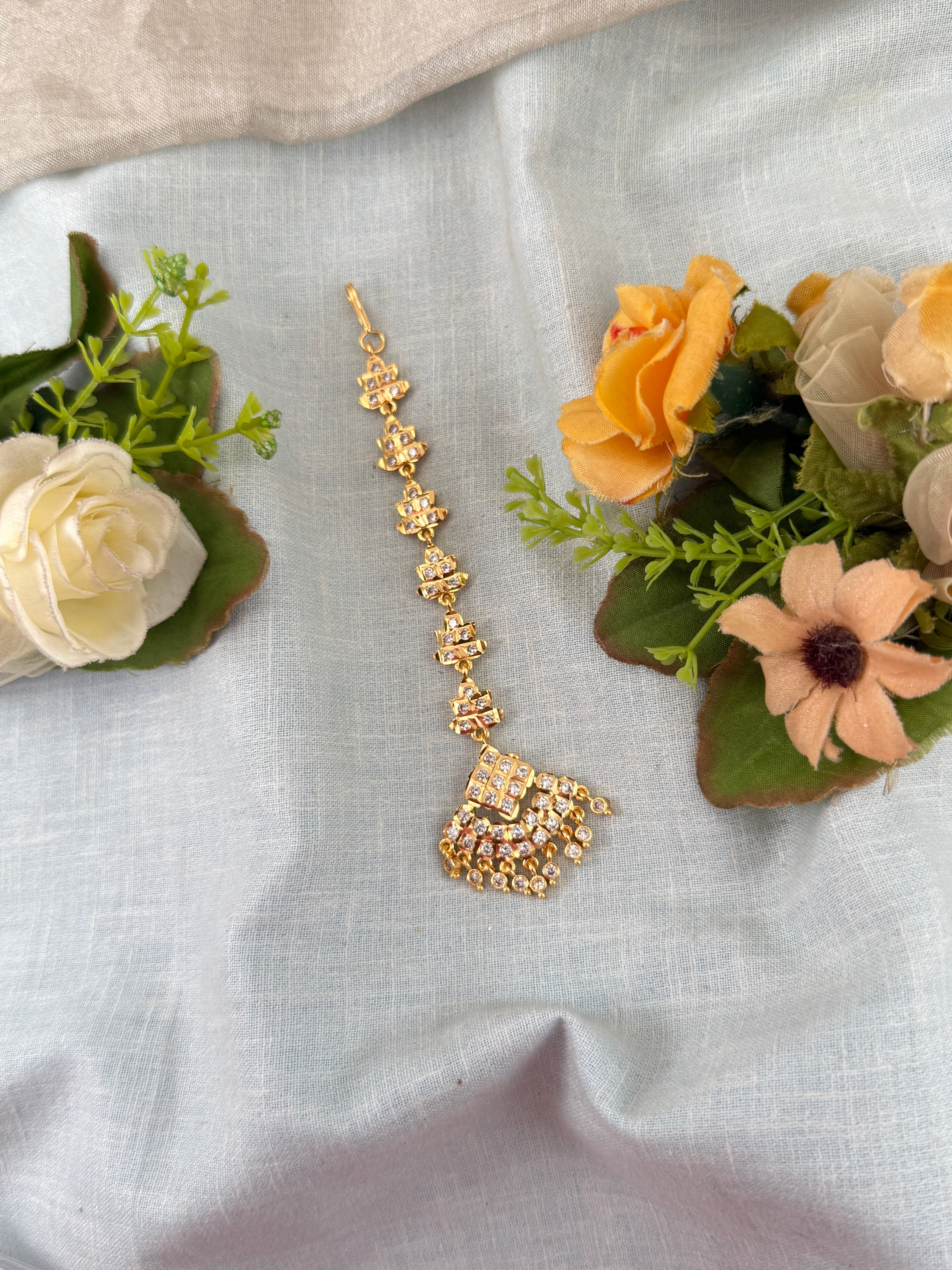Bridal maang tikka for women
