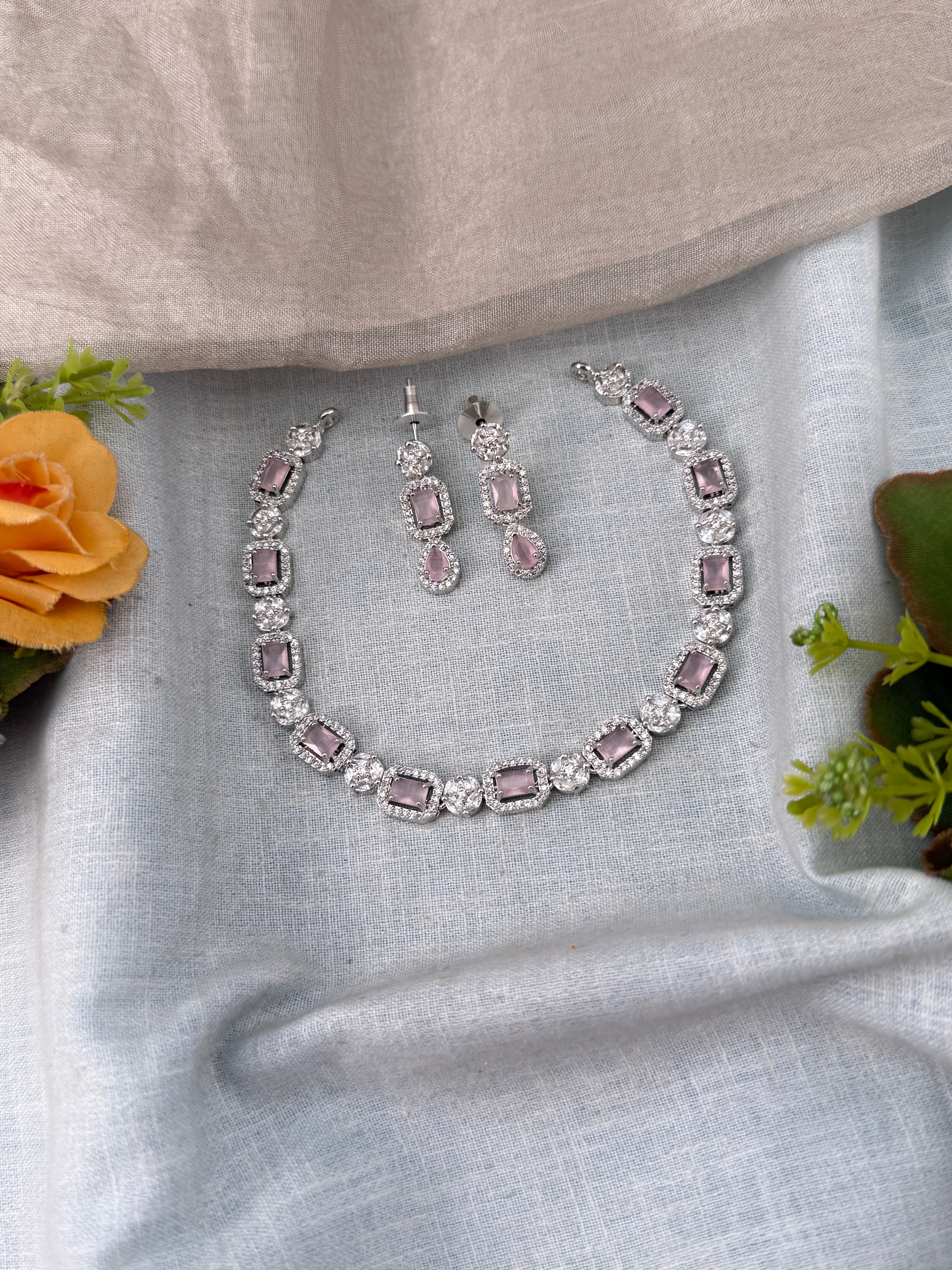 Traditional Jade Bille hair accessory for women