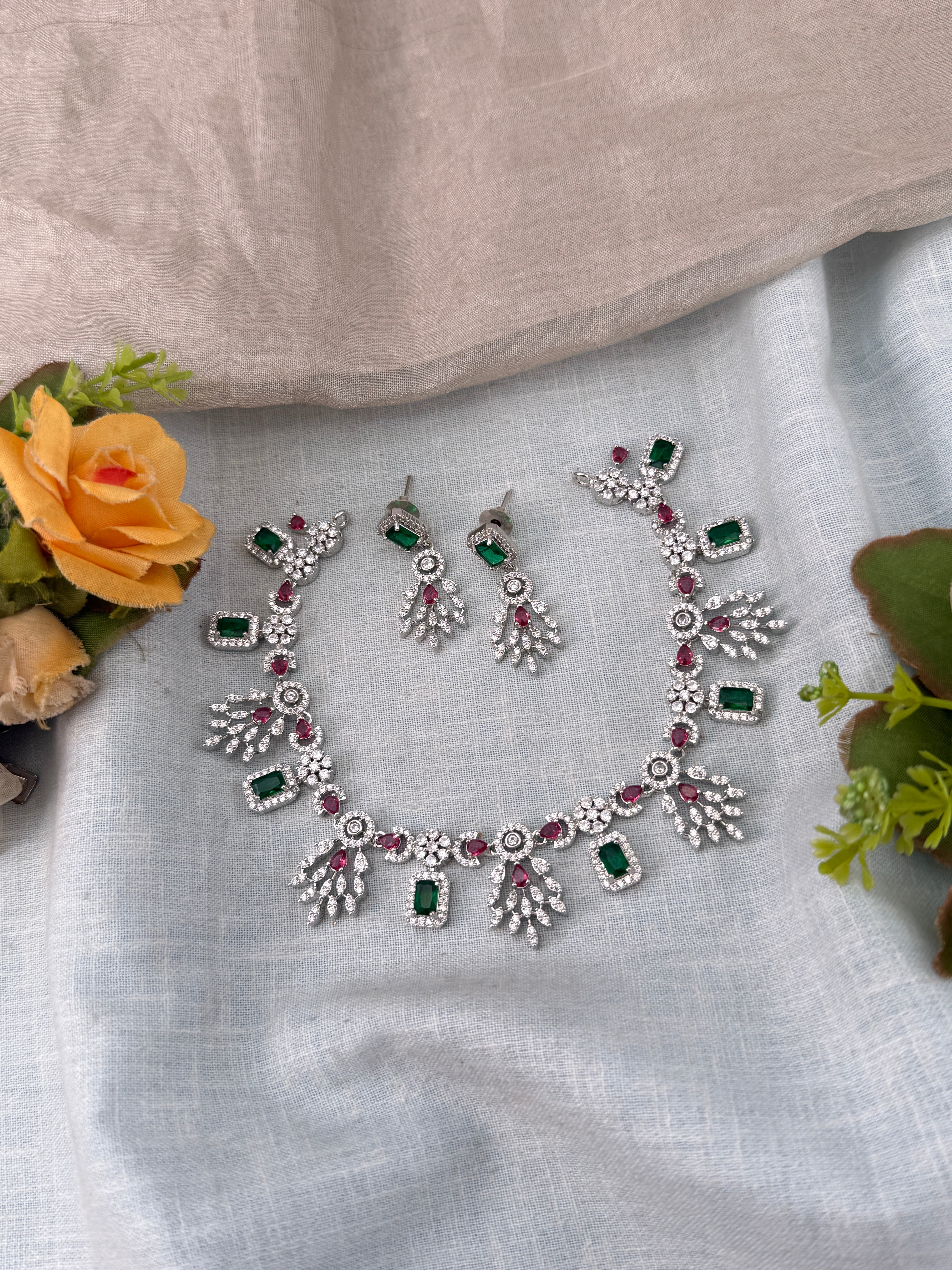 Traditional Jade Bille hair accessory for women