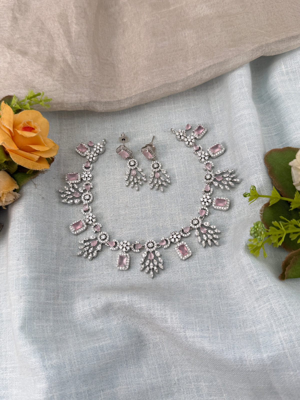 Traditional Jade Bille hair accessory for women