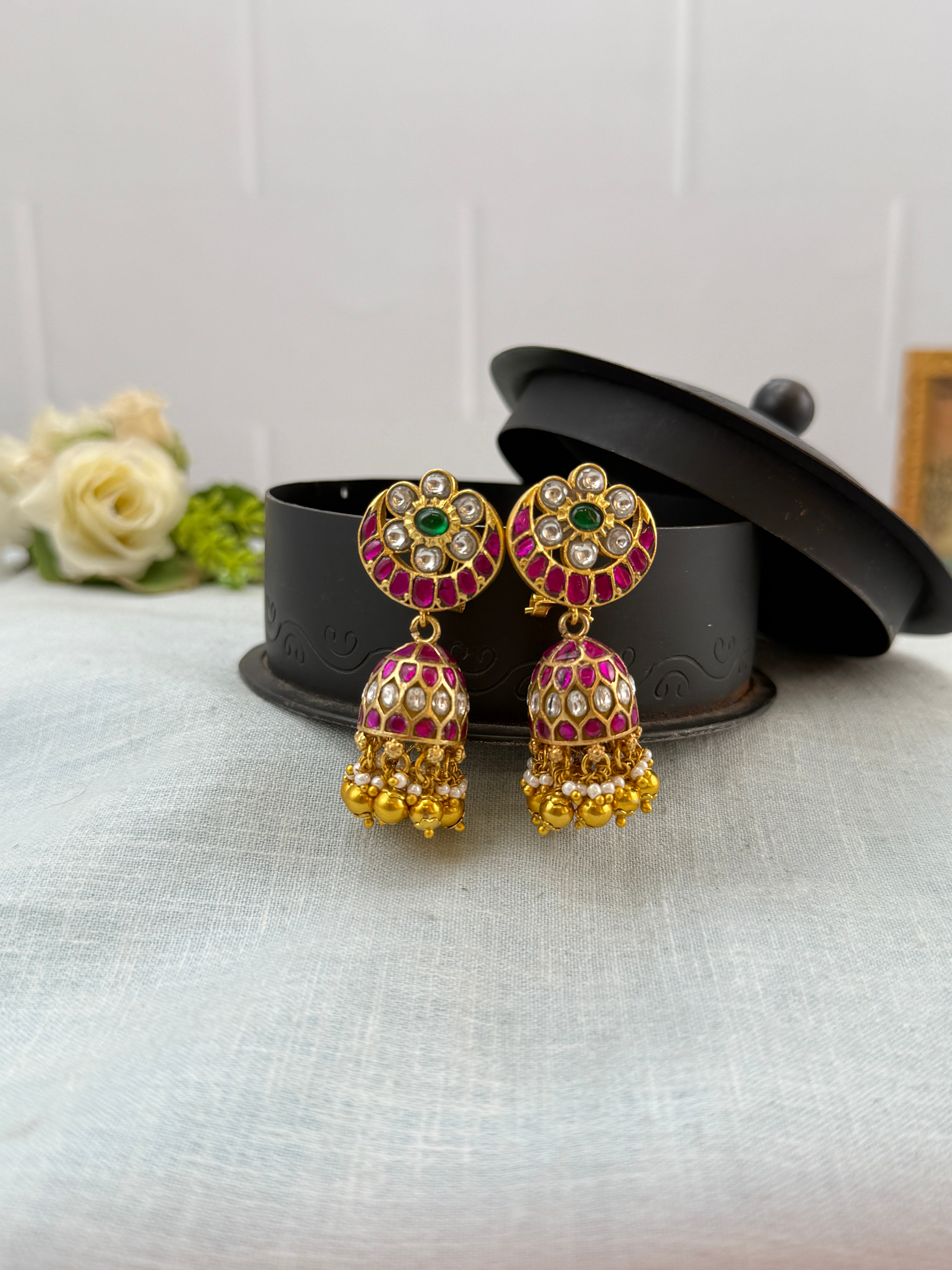 Jadau Earrings, Bridal antique Jadau Kundan earrings, Antique Jhumka