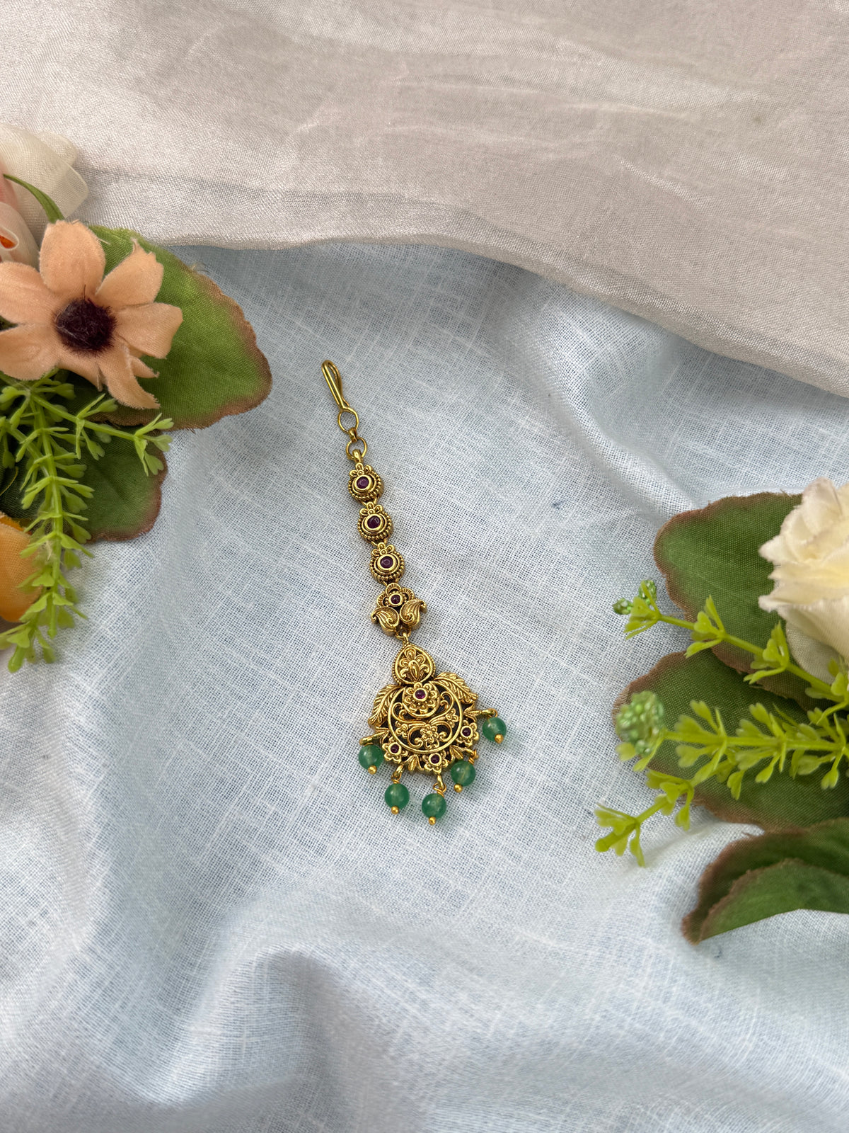 Traditional Jade Bille hair accessory for women