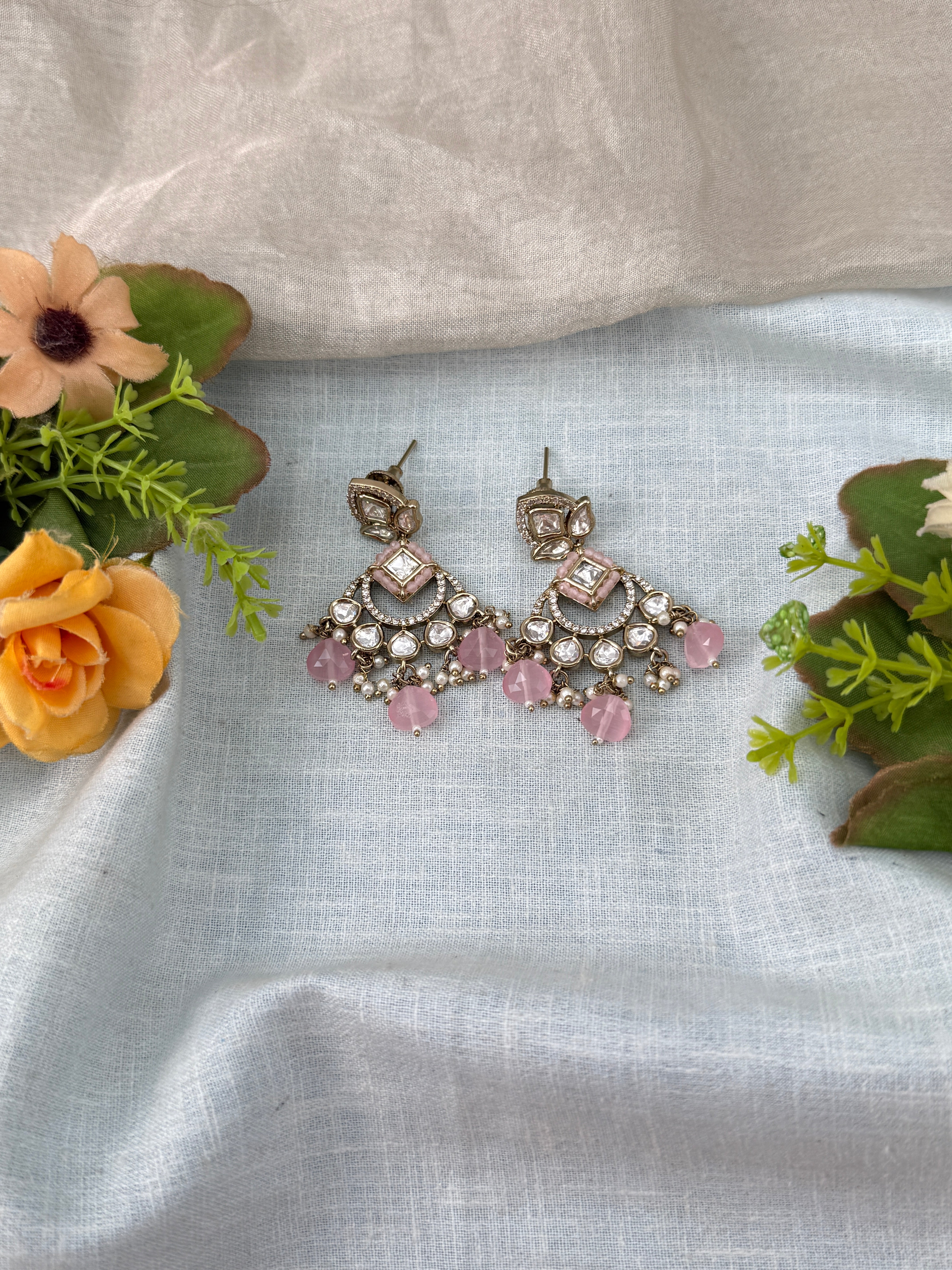 Traditional Jade Bille hair accessory for women