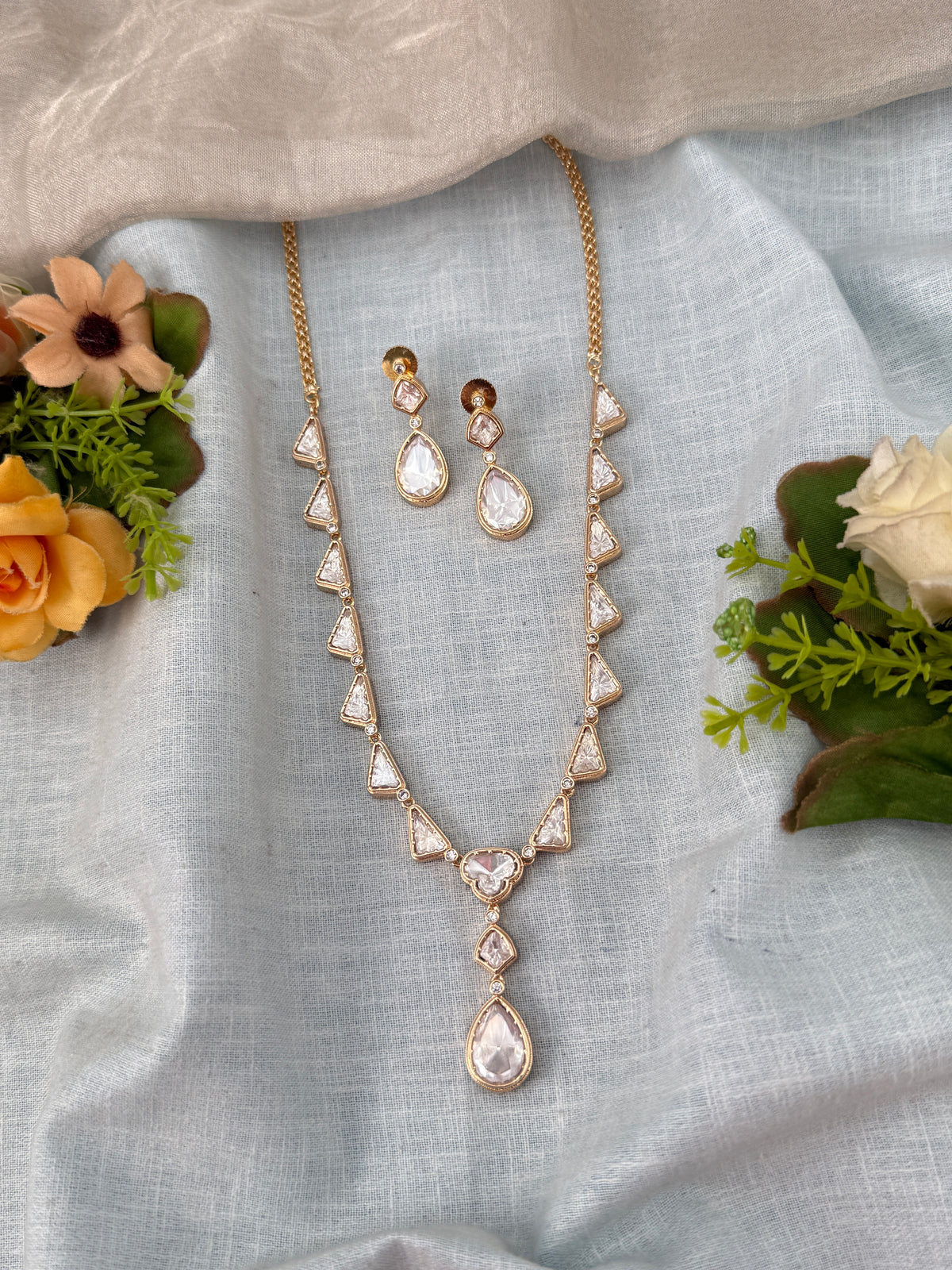 Kundan Necklace Elegant Pendant Set | N0510 A