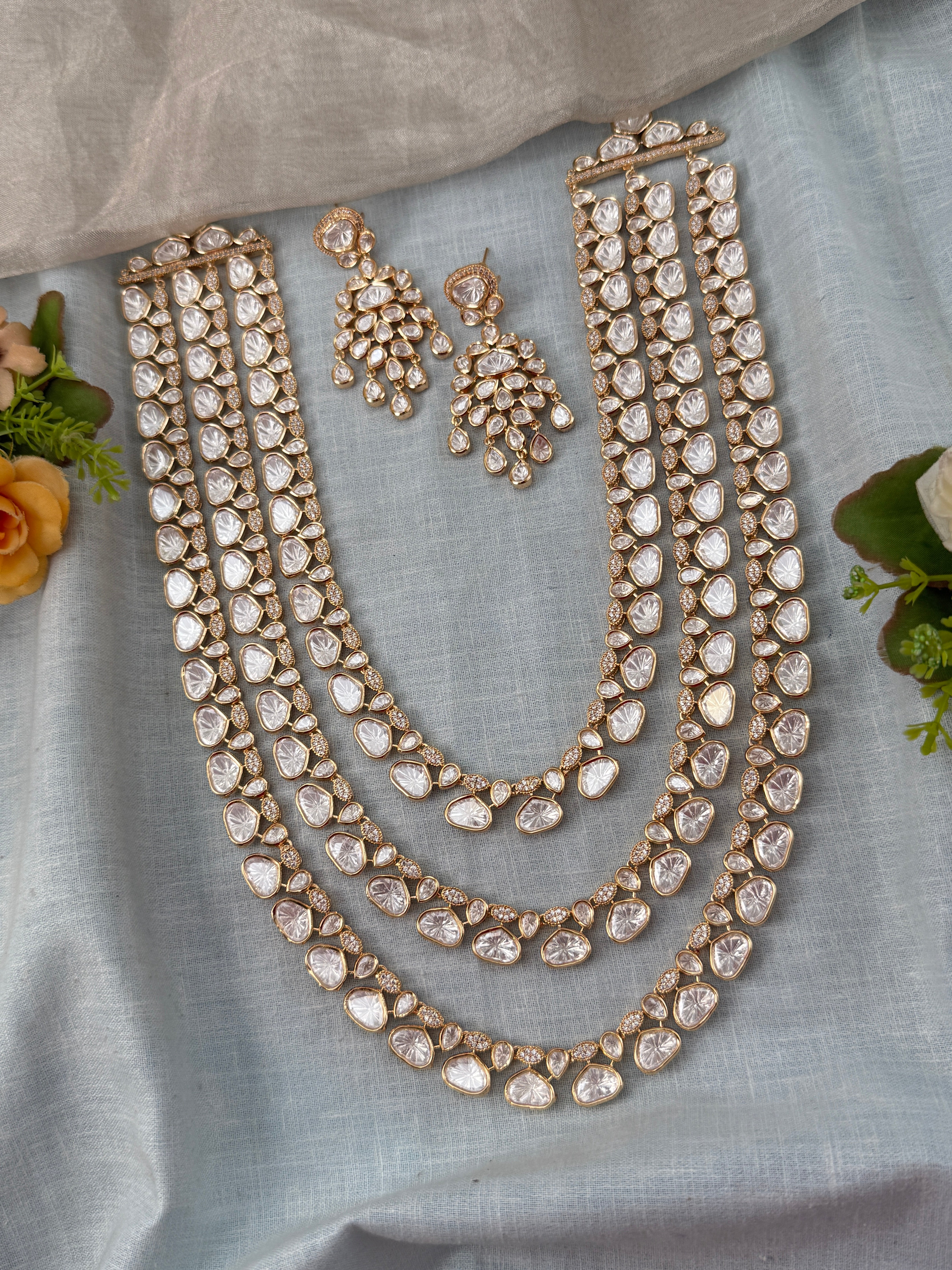 Traditional Jade Bille hair accessory for women
