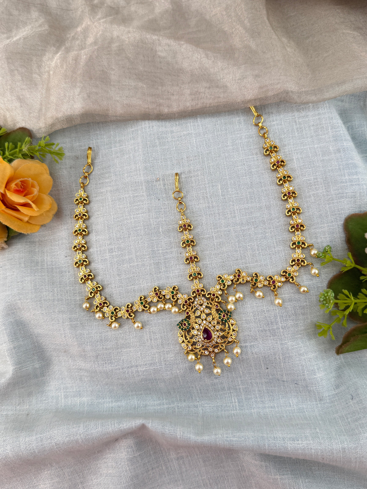 Traditional Jade Bille hair accessory for women
