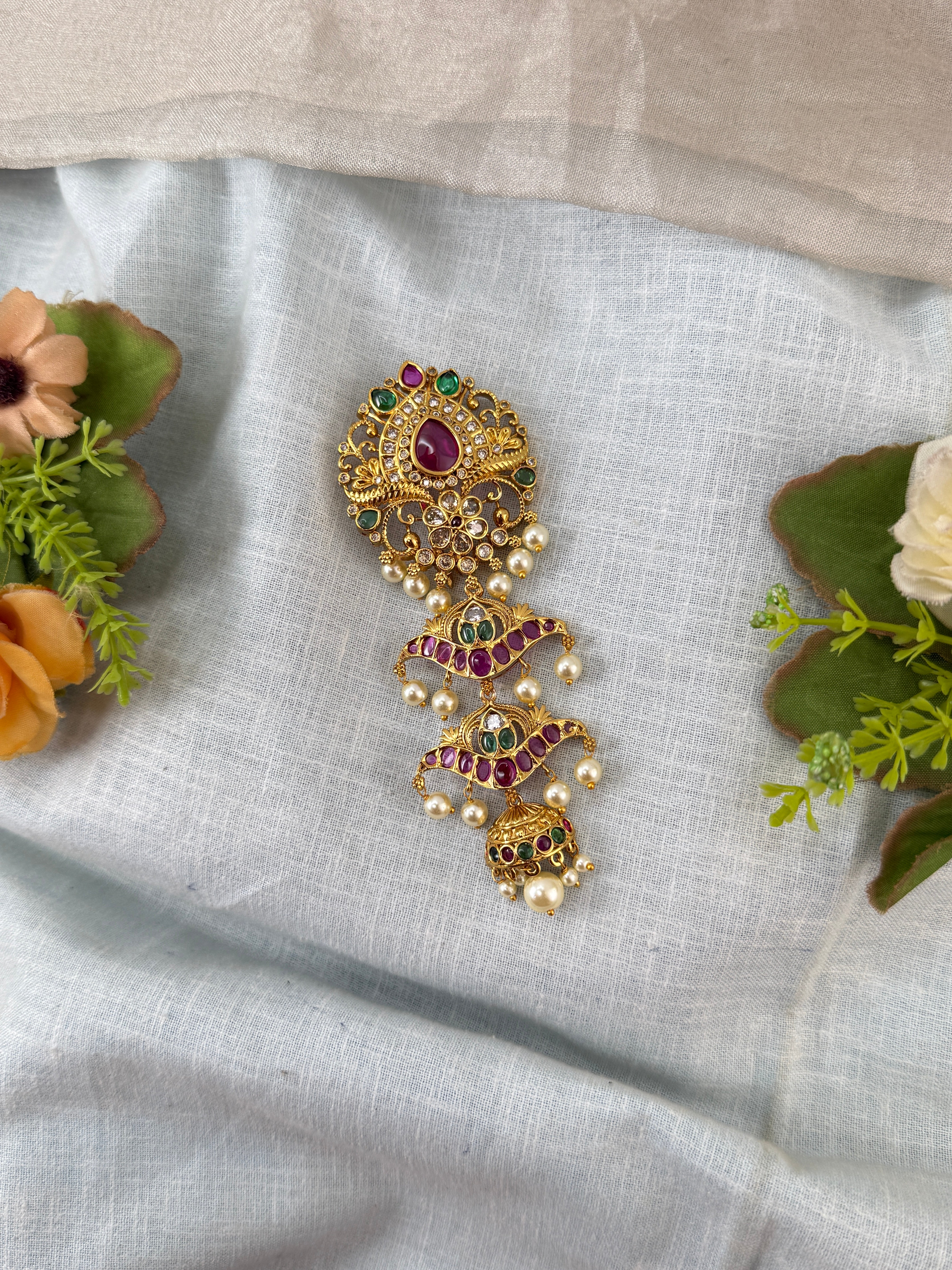 Traditional Jade Bille hair accessory for women