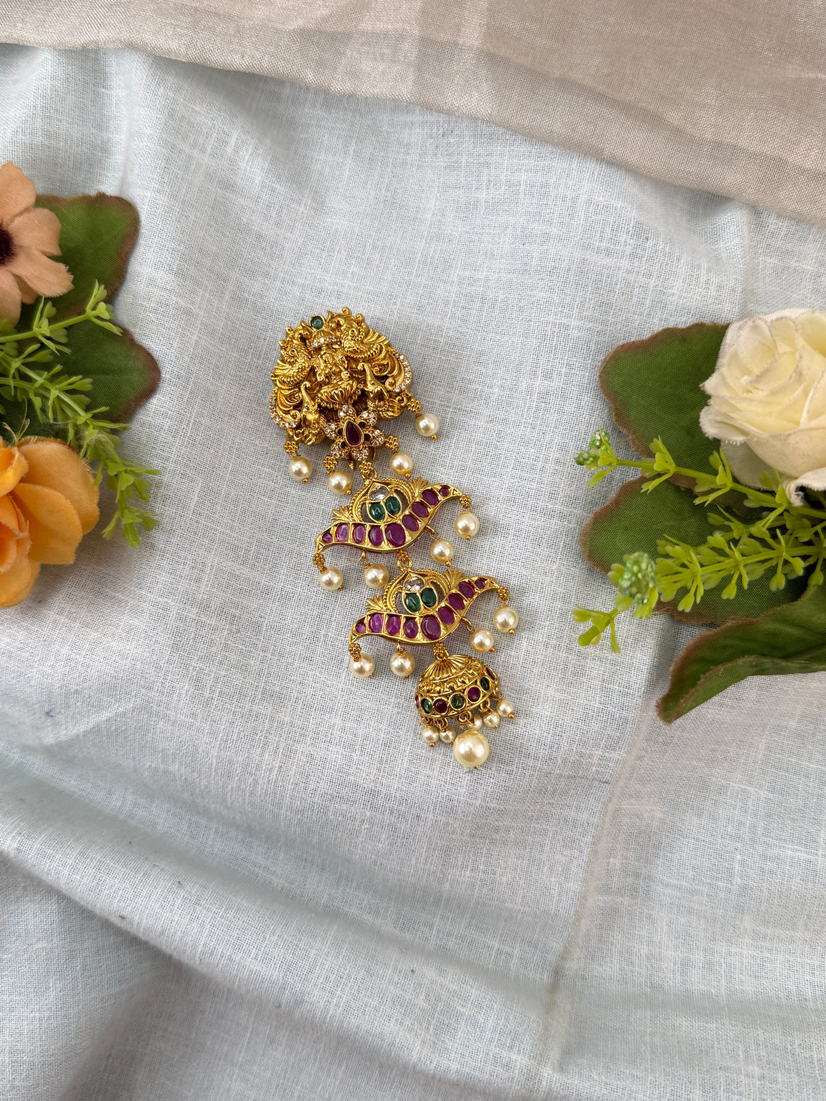 Traditional Jade Bille hair accessory for women