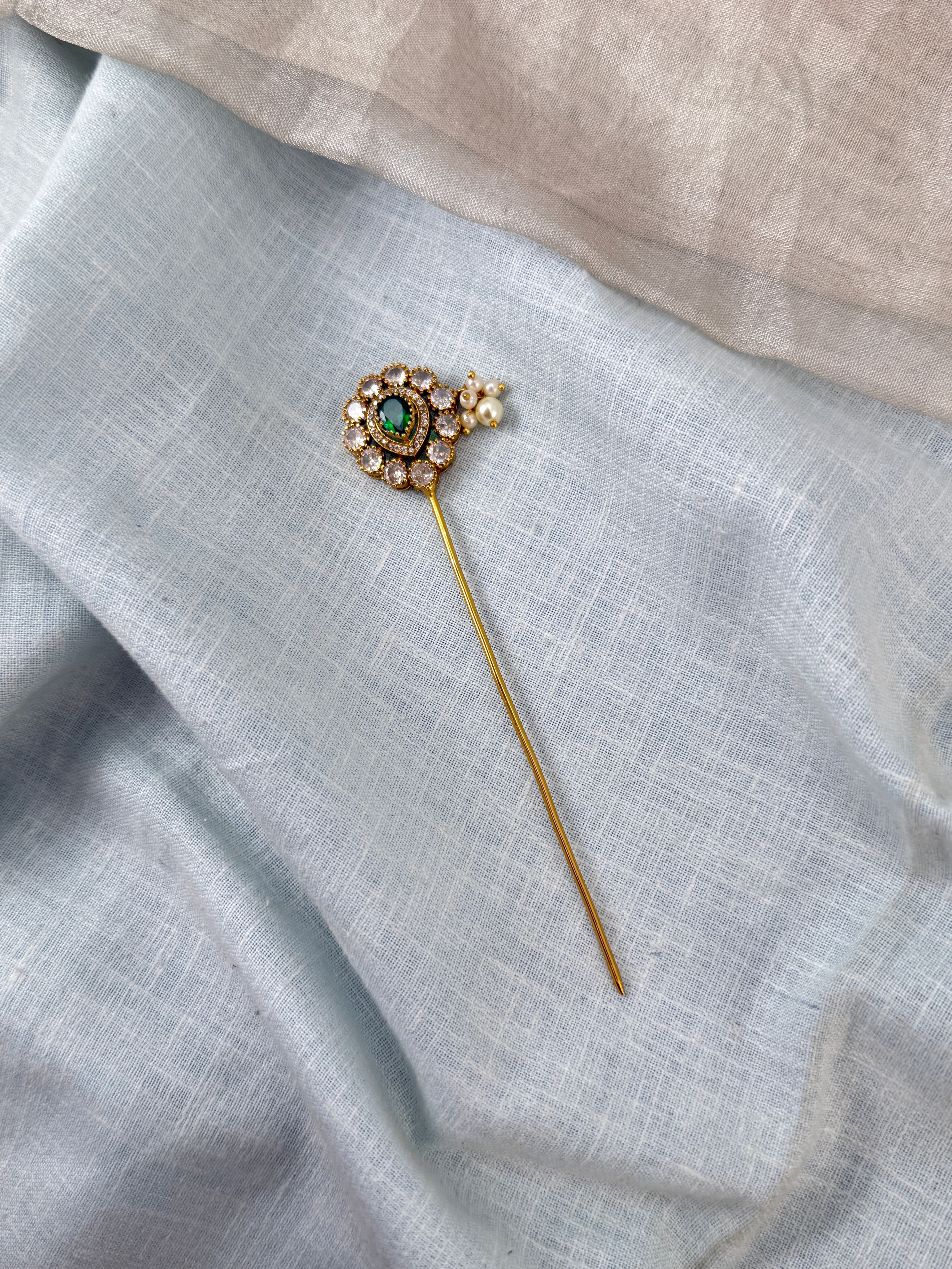 Traditional Jade Bille hair accessory for women