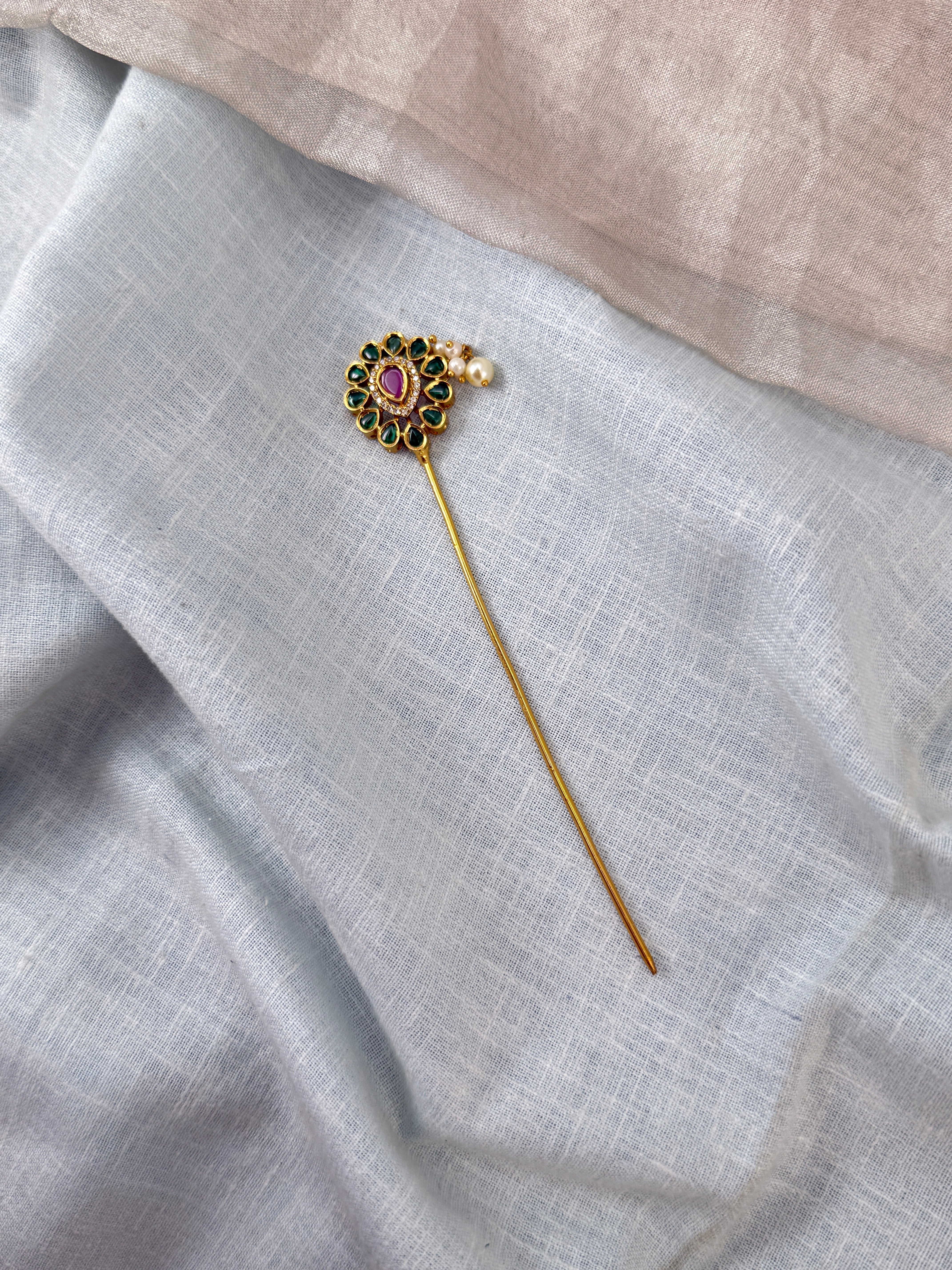 Traditional Jade Bille hair accessory for women