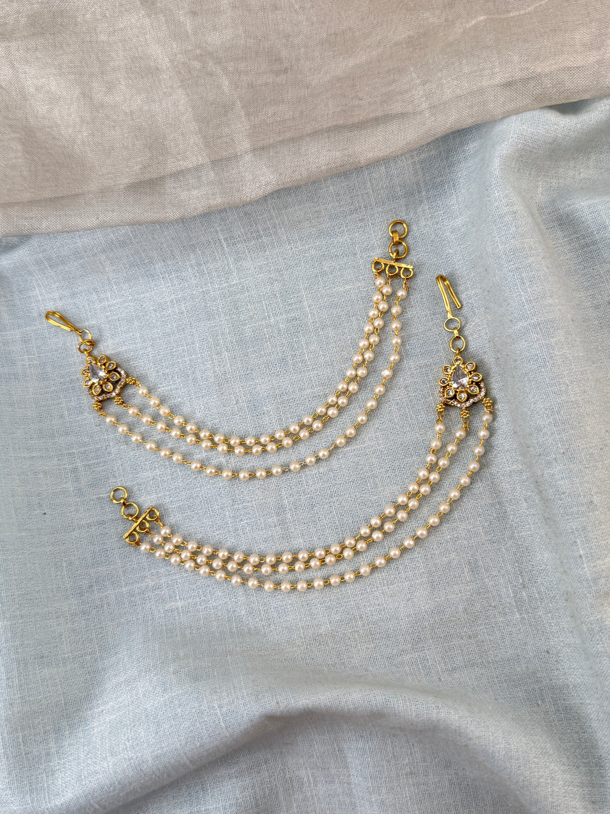 Traditional Jade Bille hair accessory for women