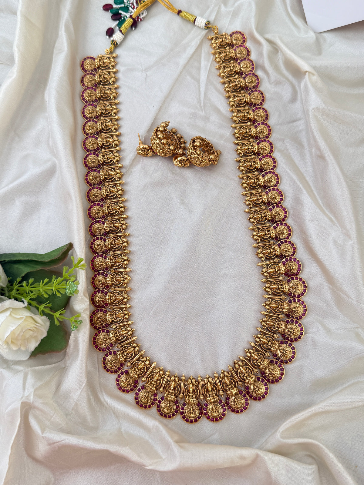 Traditional Jade Bille hair accessory for women