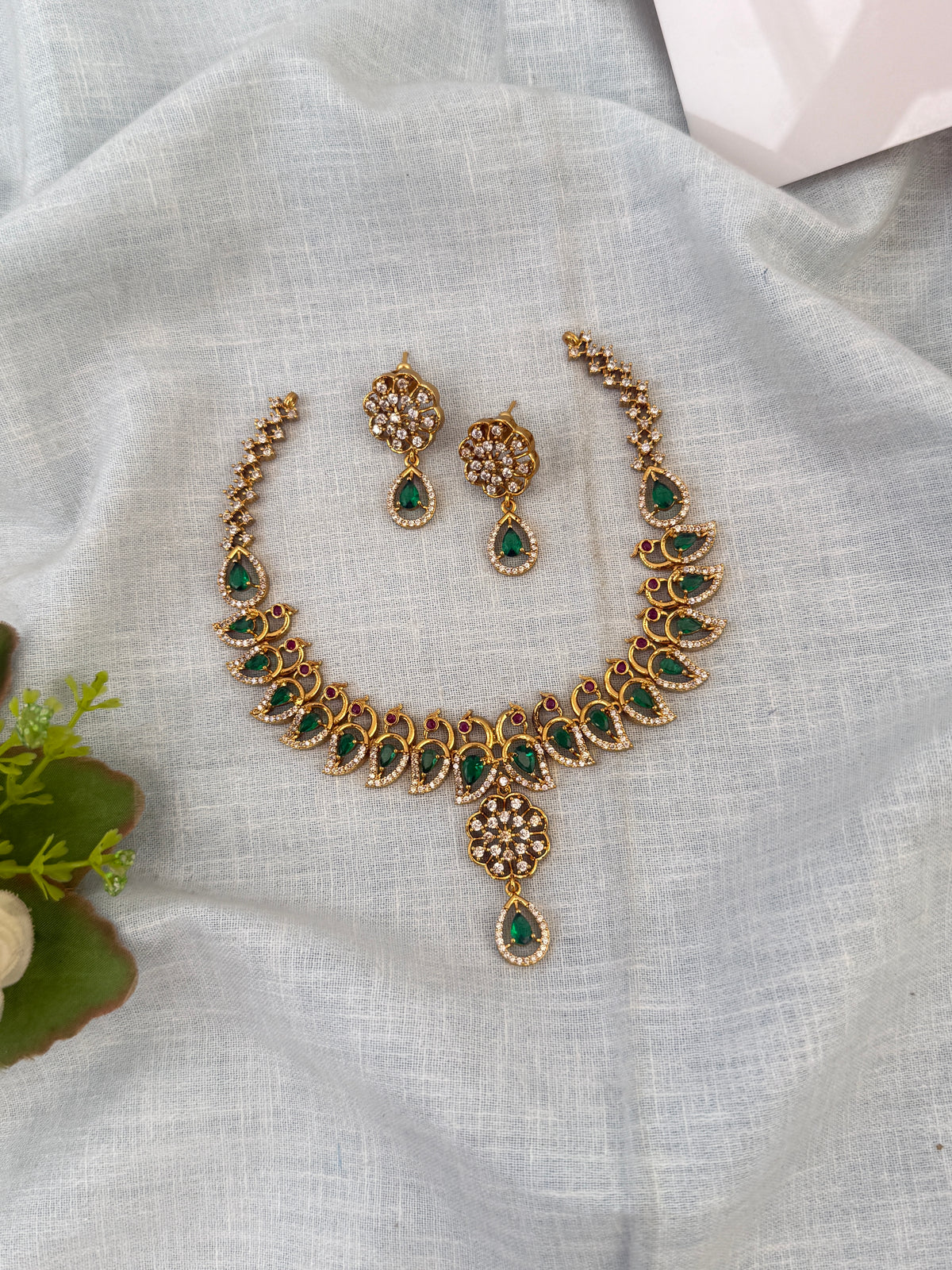 Antique temple necklace for women