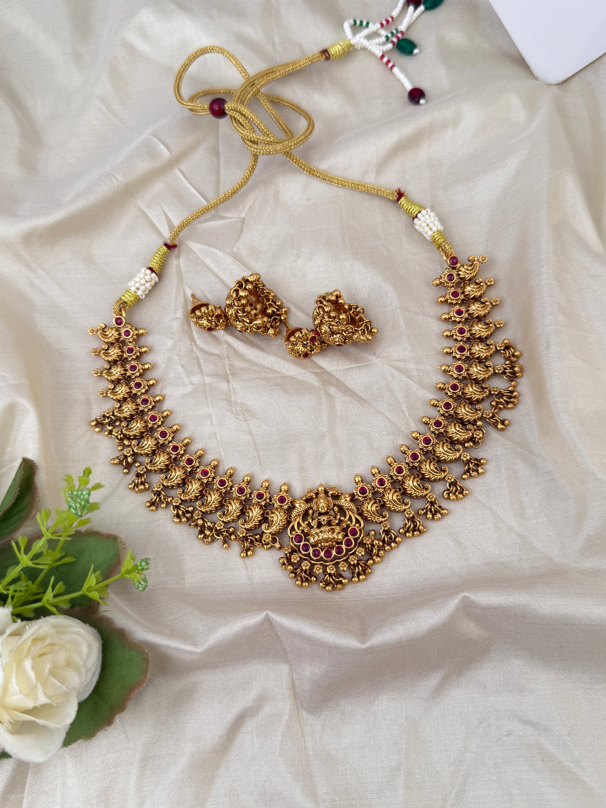 Antique temple necklace for women
